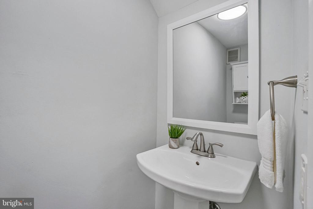 212 S Virginia Ave #78