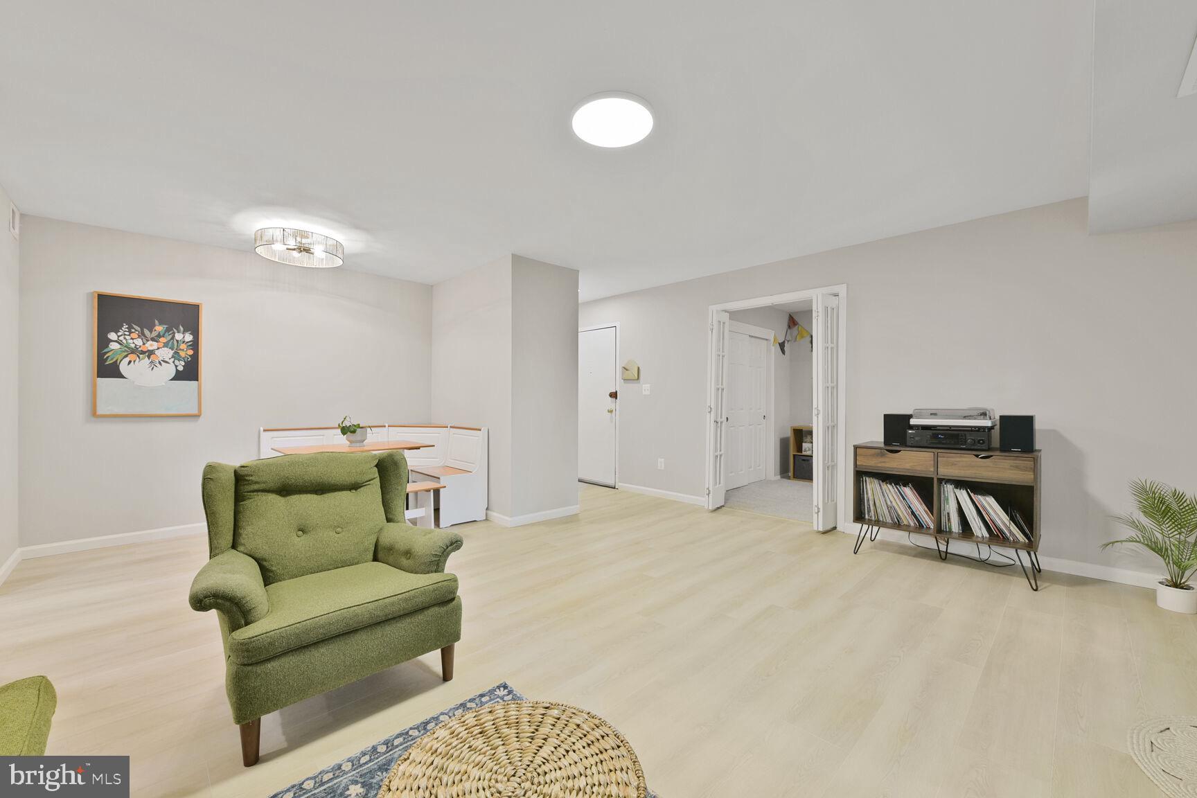 1132 S Washington St S #203