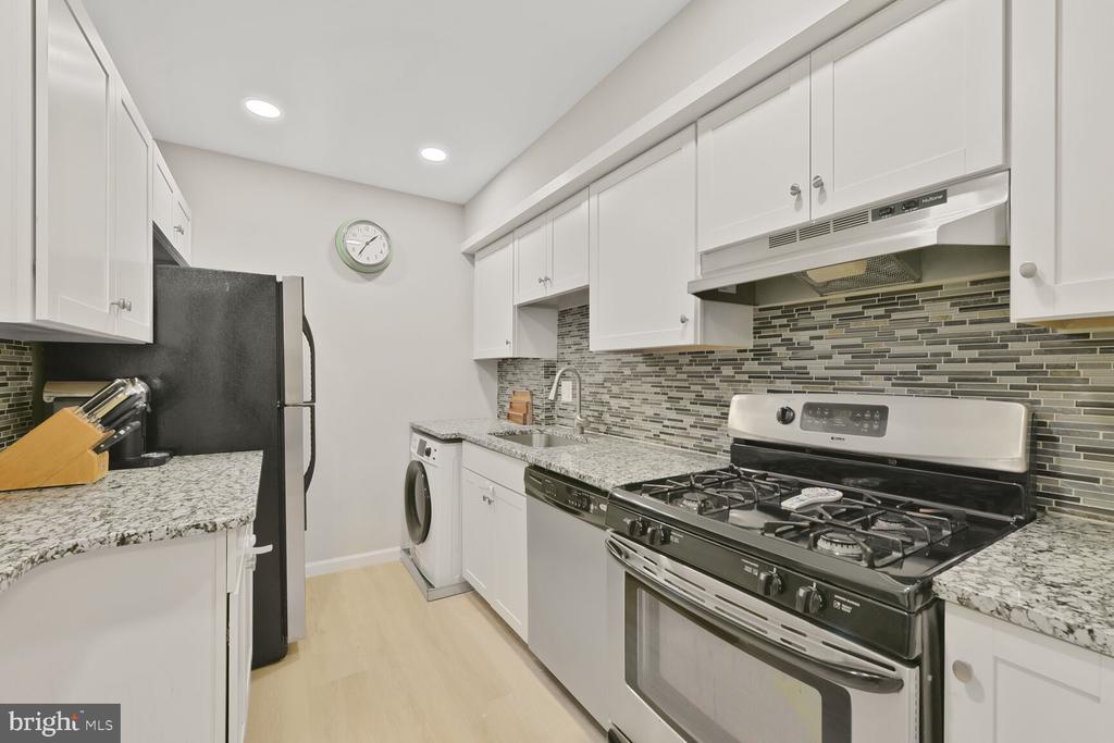 1132 S Washington St S #203