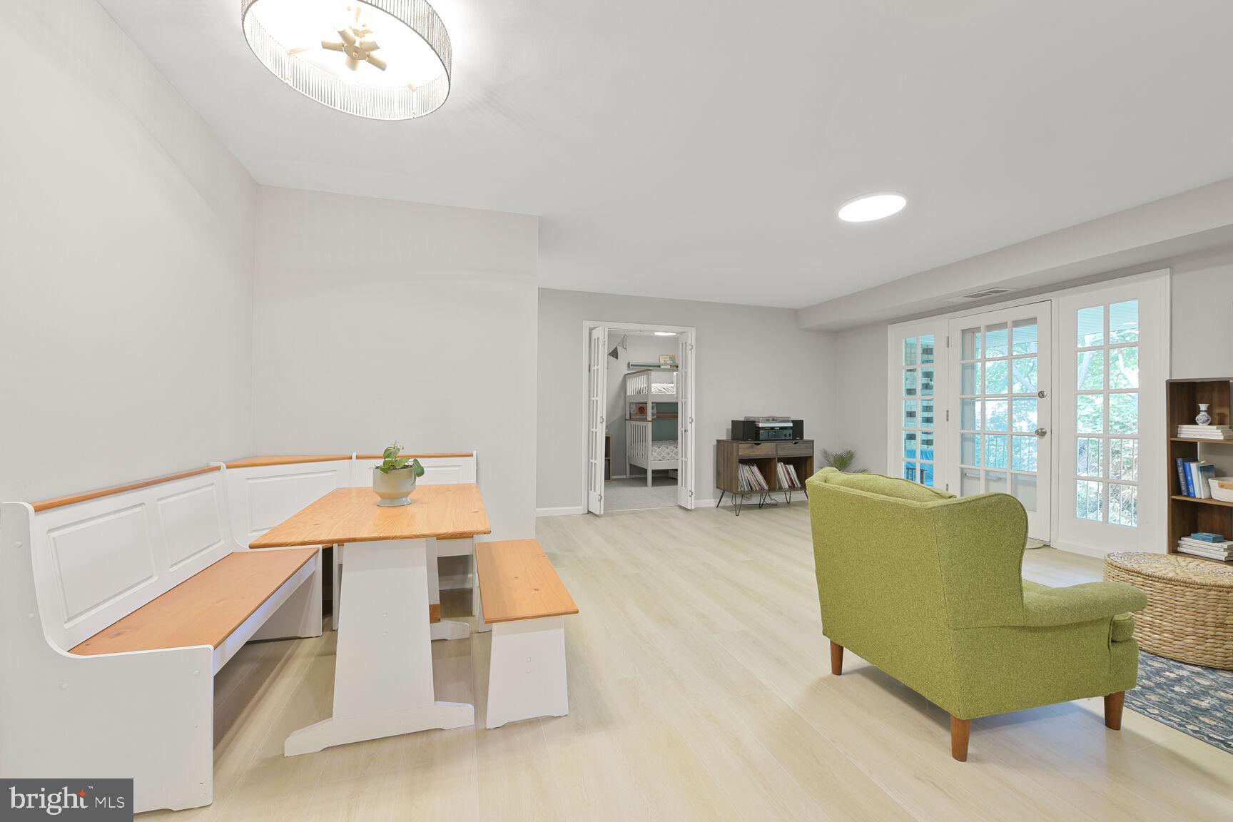 1132 S Washington St S #203