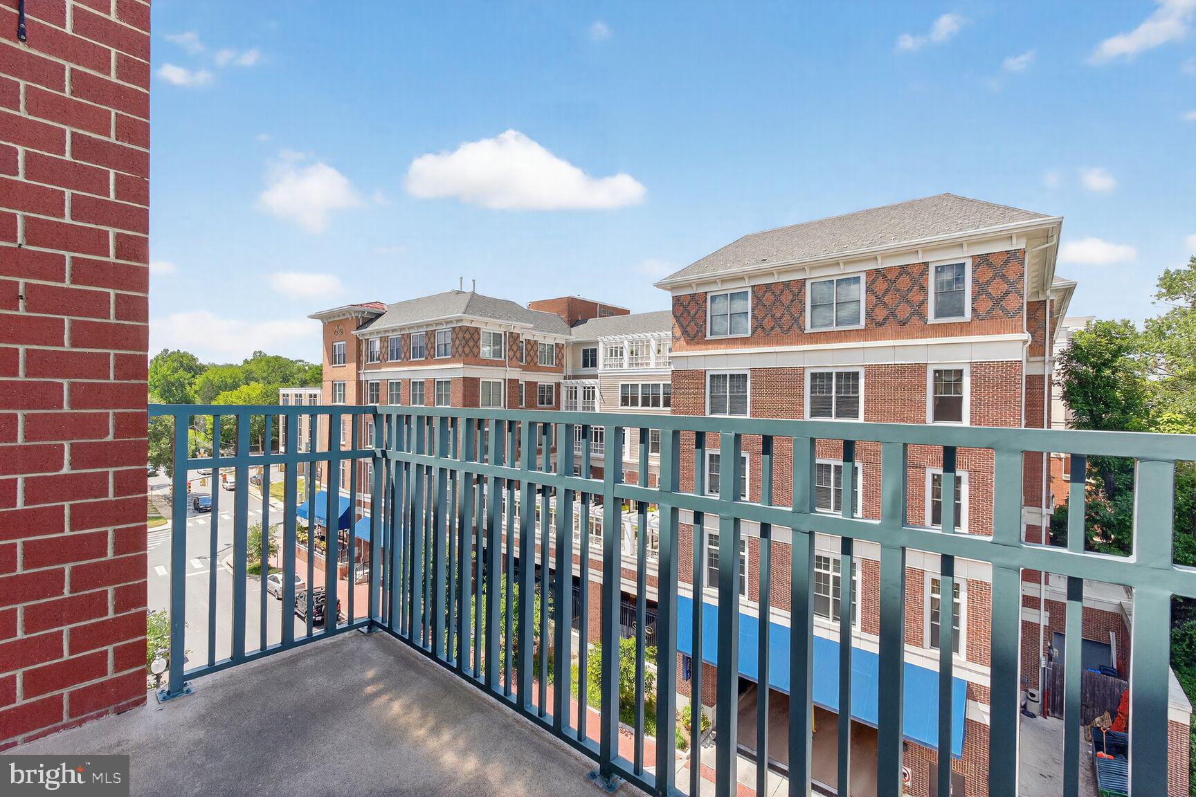 502 W BROAD STREET 501