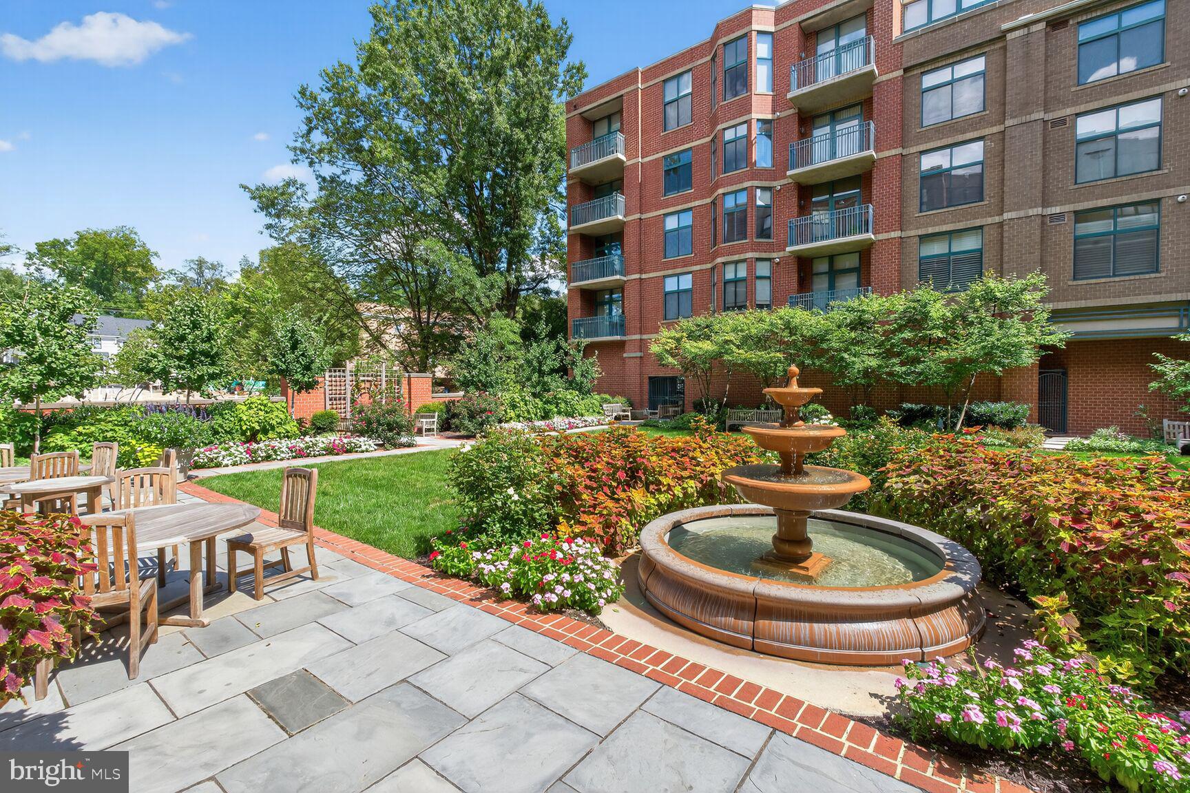502 W BROAD STREET 501