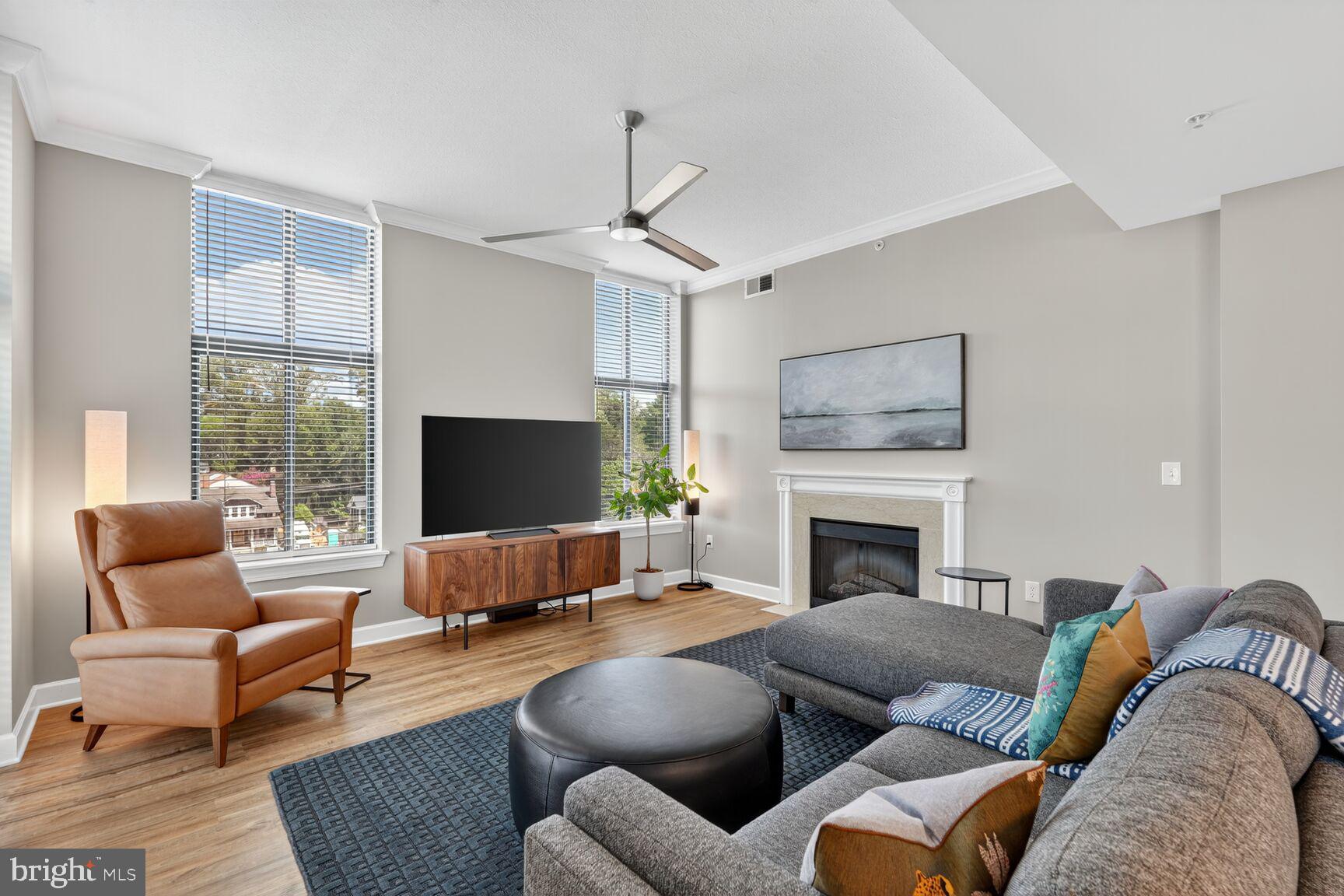 502 W BROAD STREET 501