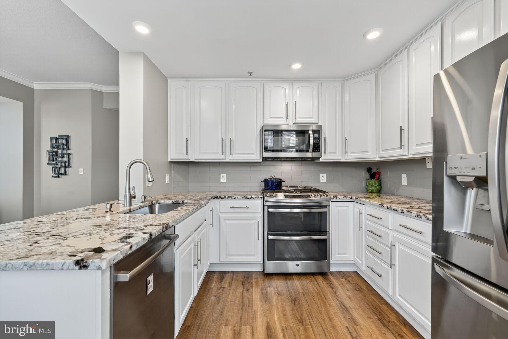 502 W BROAD STREET 501