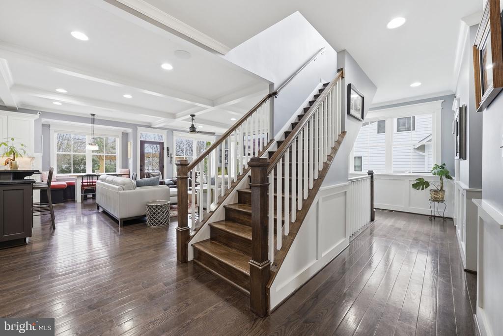 510 ANNE STREET