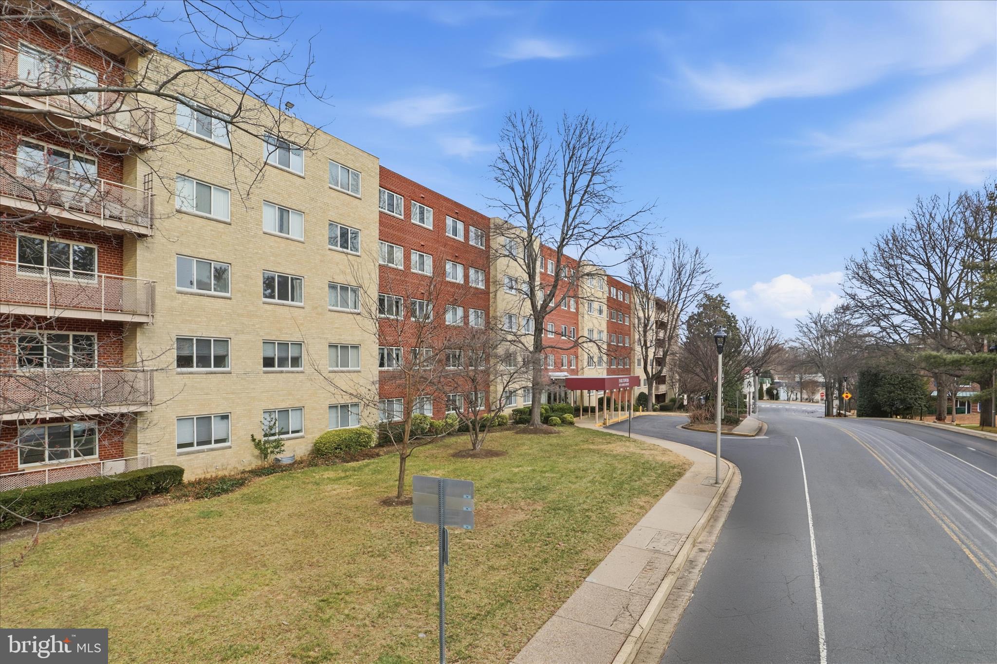 200 N MAPLE AVENUE 212