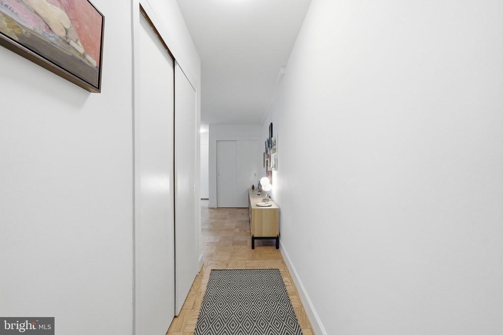 200 N MAPLE AVENUE Unit: 500