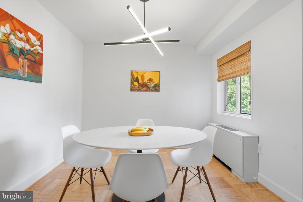 200 N MAPLE AVENUE Unit: 500