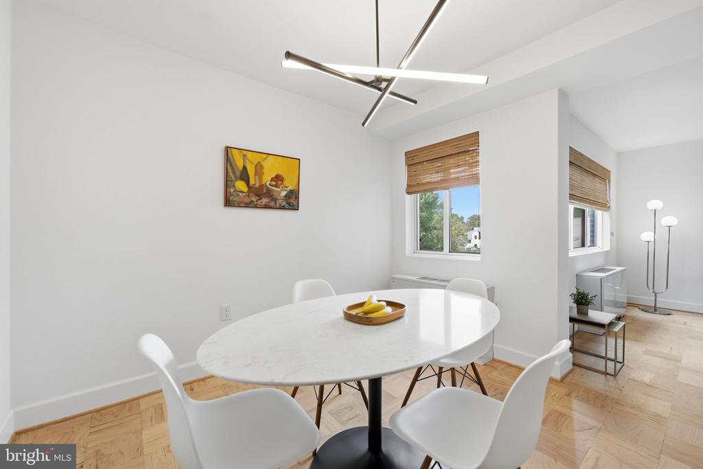 200 N MAPLE AVENUE Unit: 500