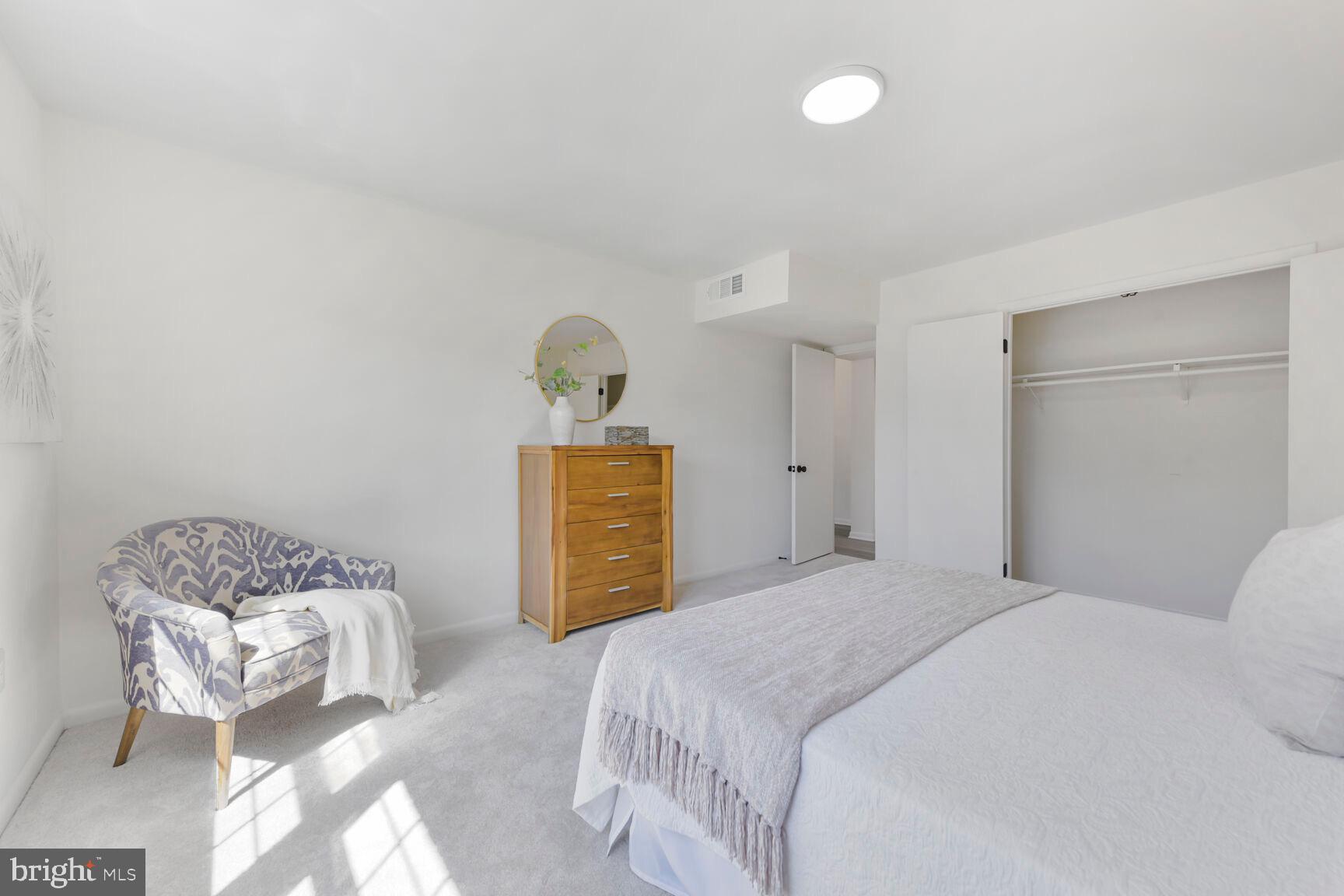 9481 Fairfax Blvd #102