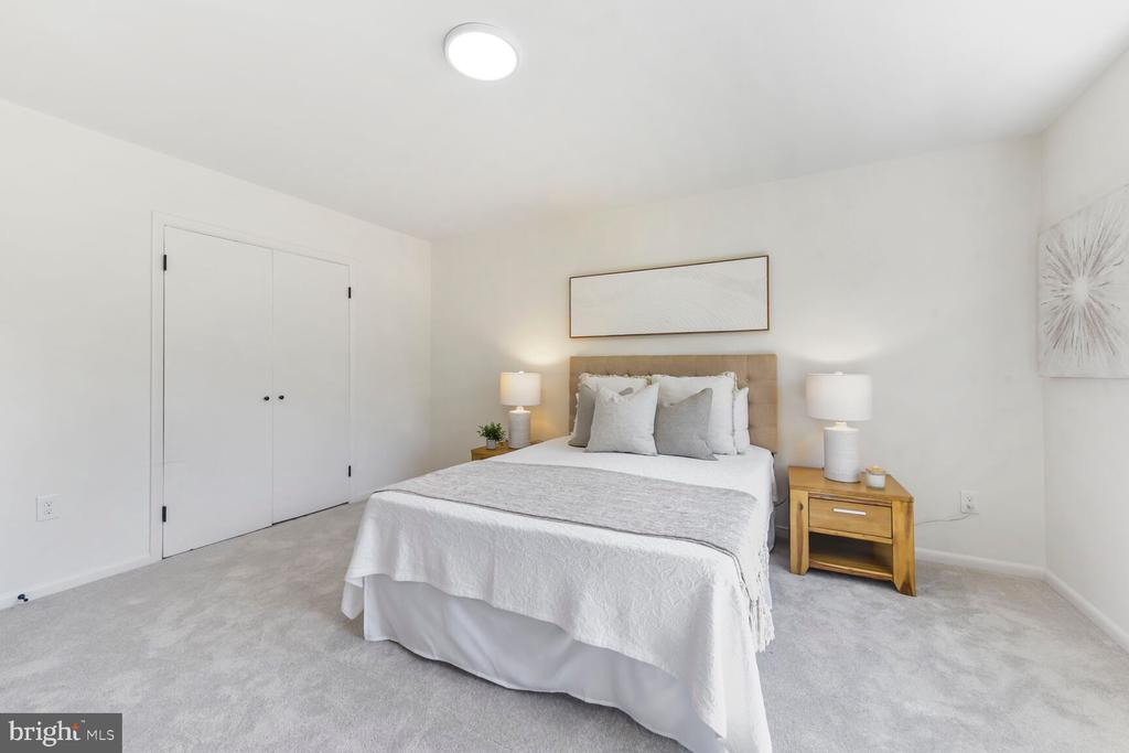 9481 Fairfax Blvd #102