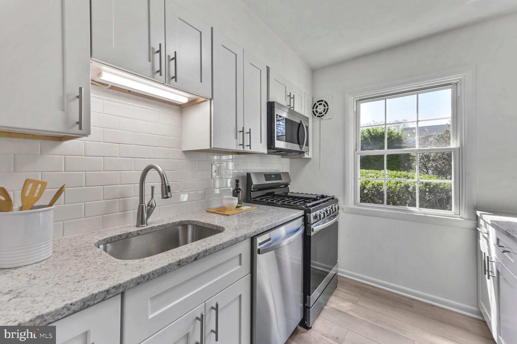 9481 Fairfax Blvd #102