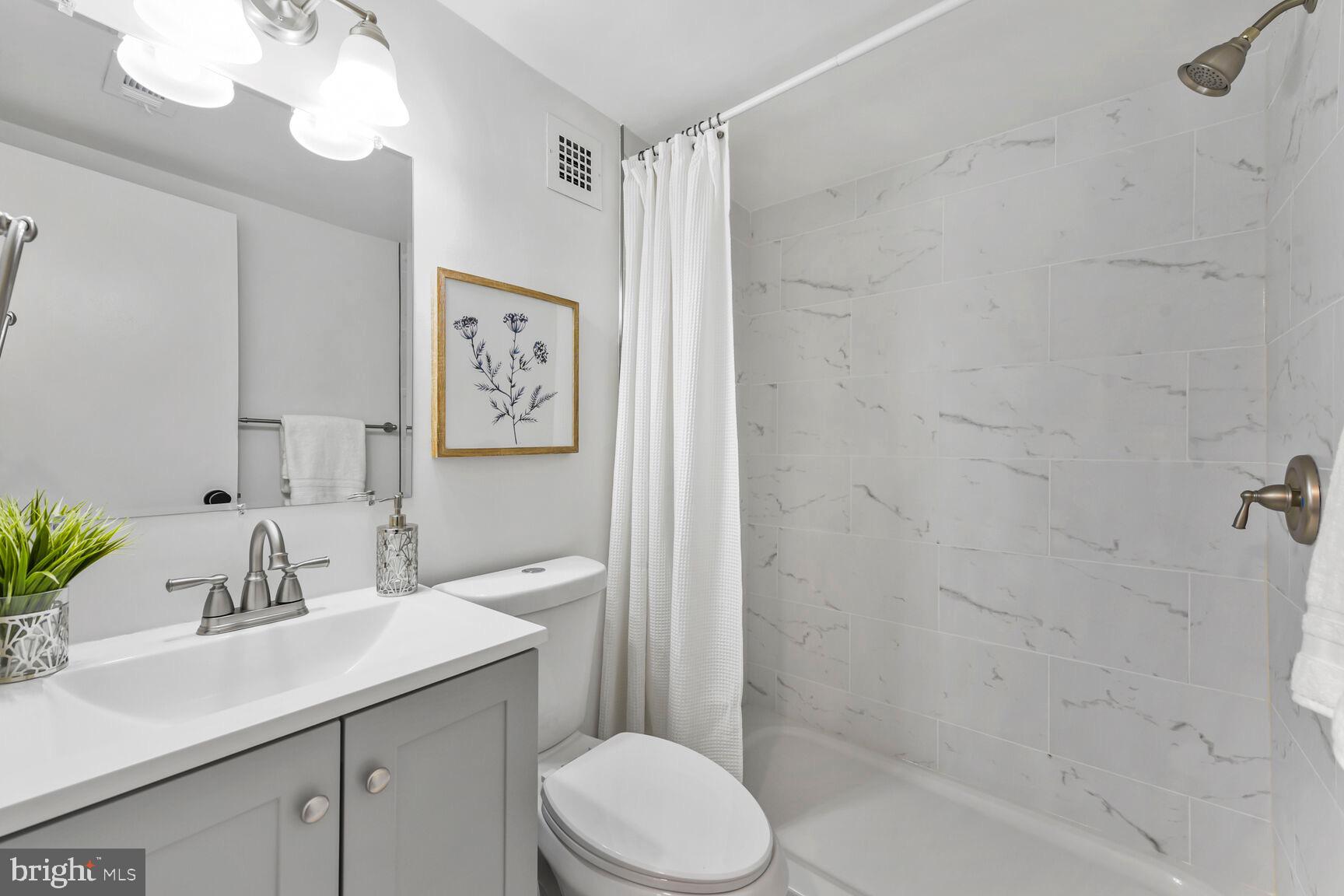 9481 Fairfax Blvd #102