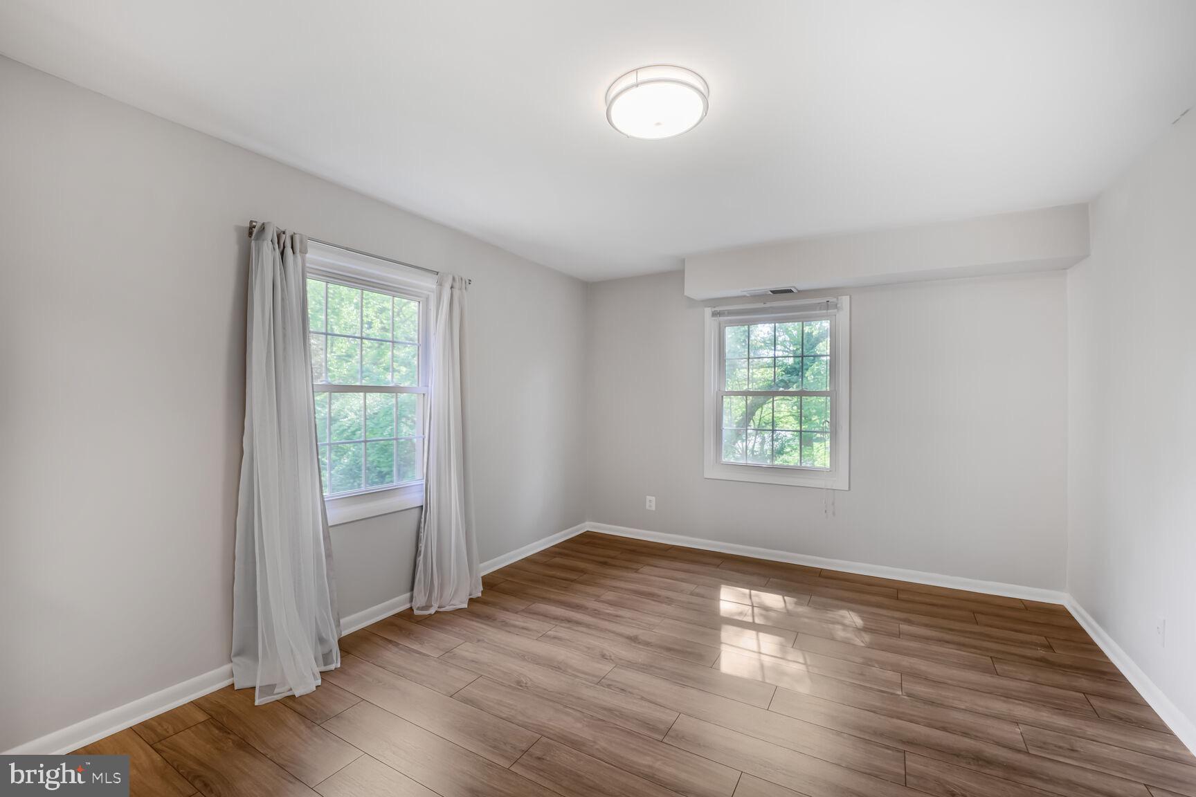 3860 LYNDHURST DRIVE 202