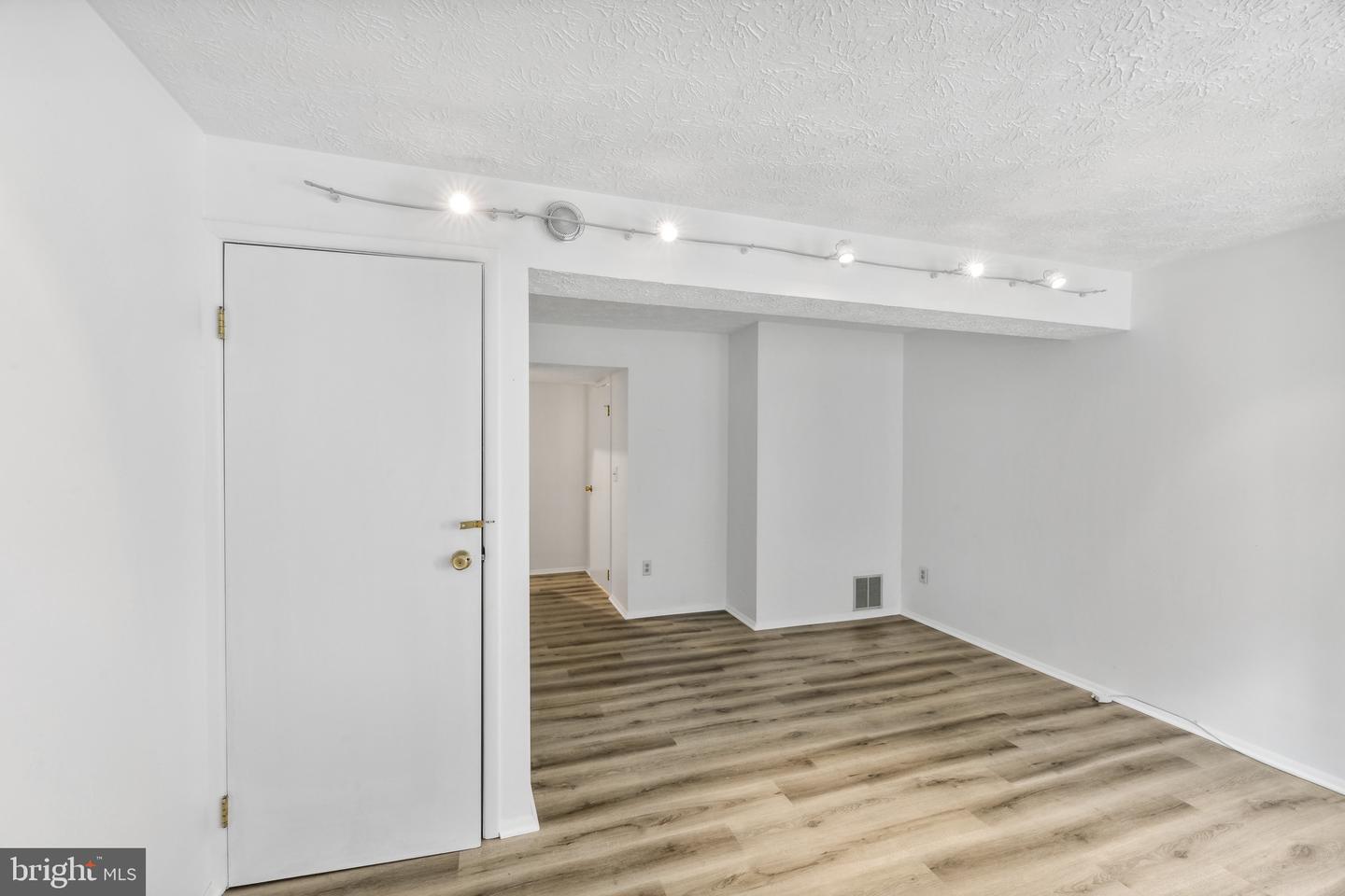 2849 New Providence Ct