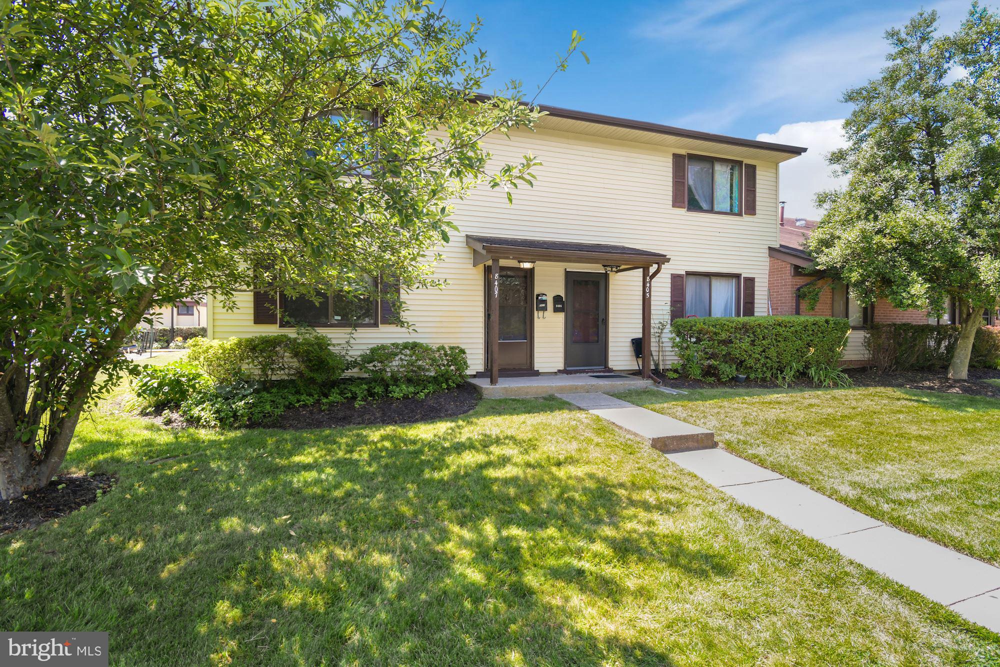 8407 del Norte Ct #84