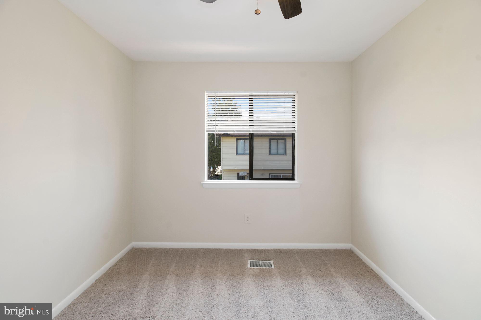 8407 del Norte Ct #84