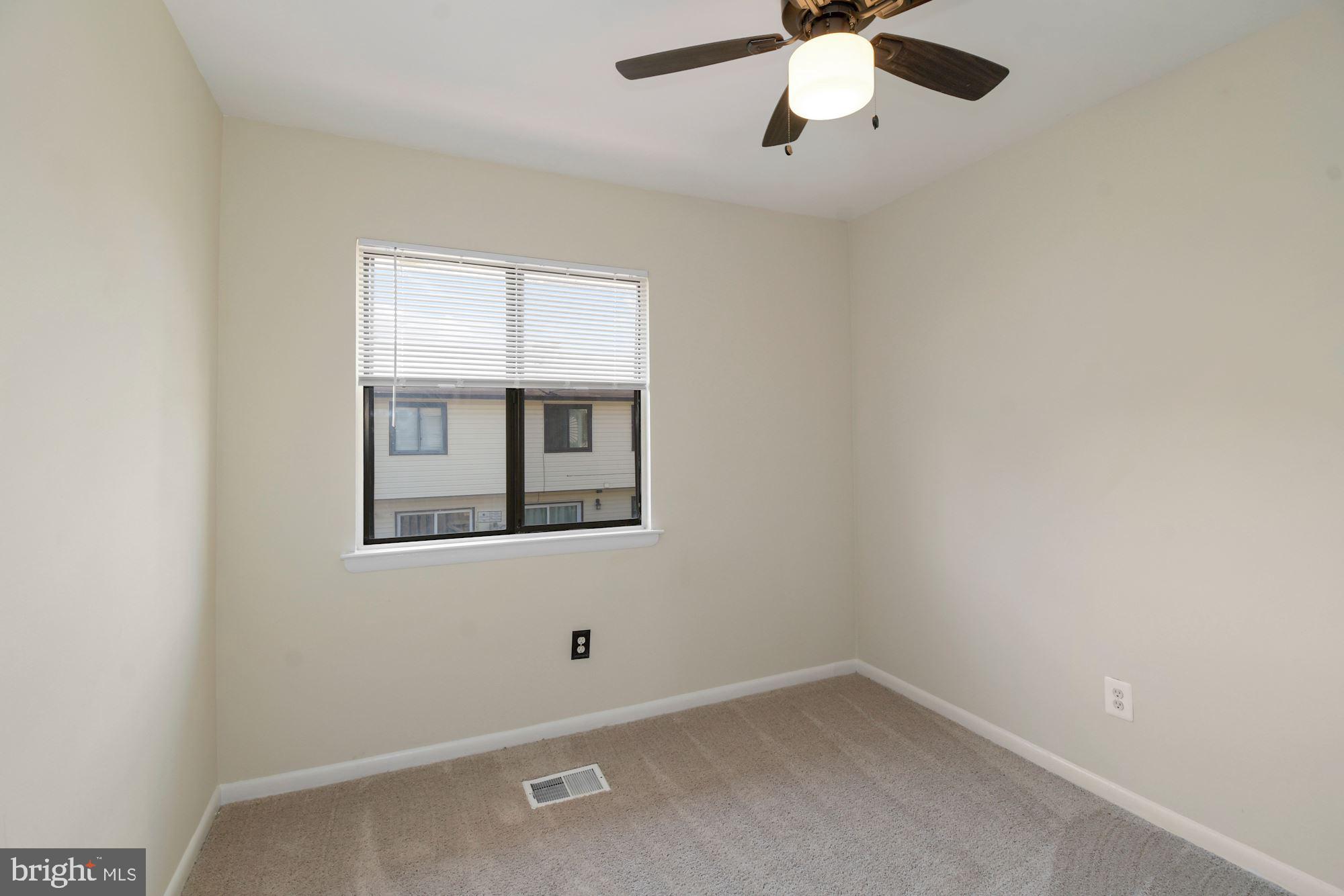 8407 del Norte Ct #84