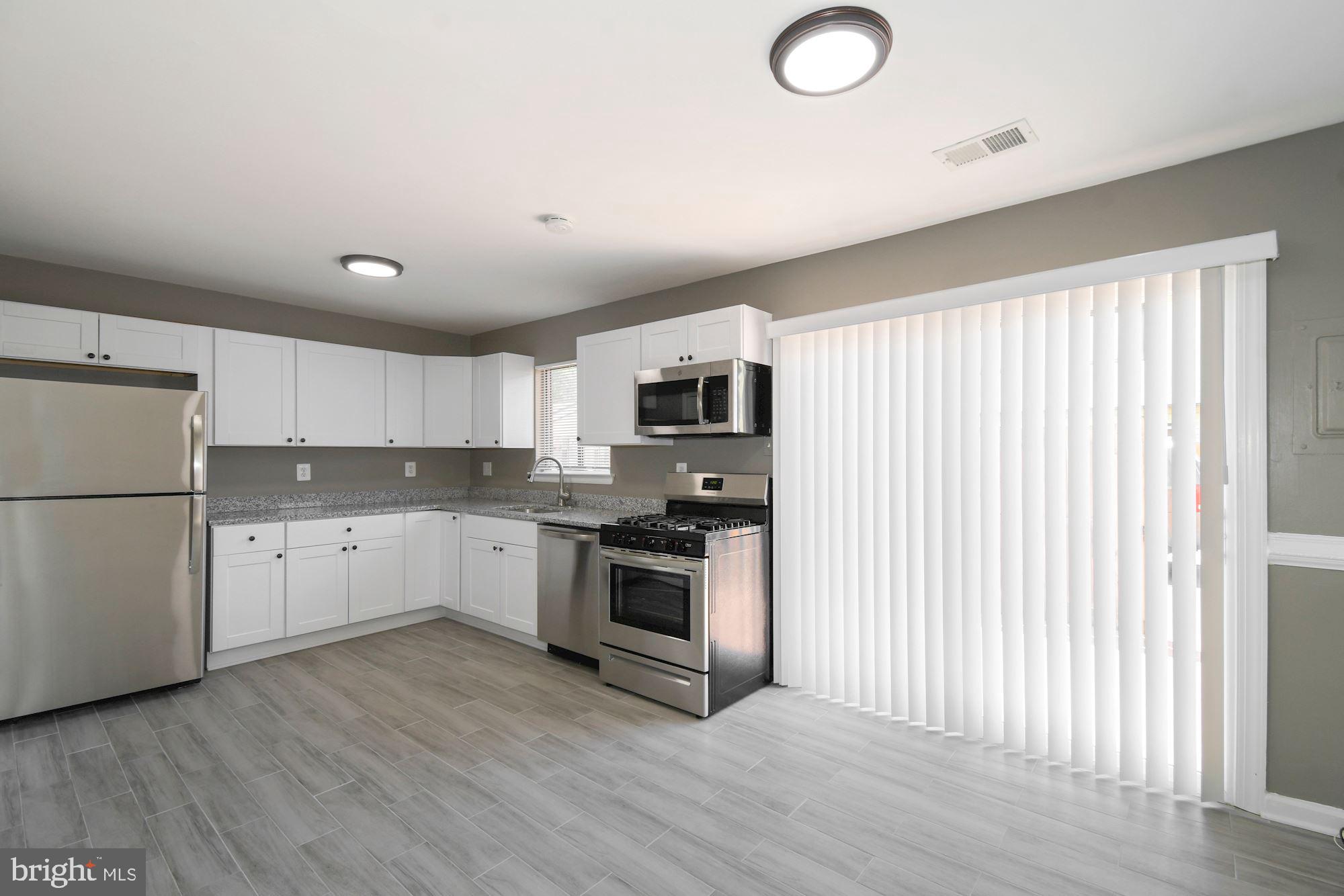 8407 del Norte Ct #84