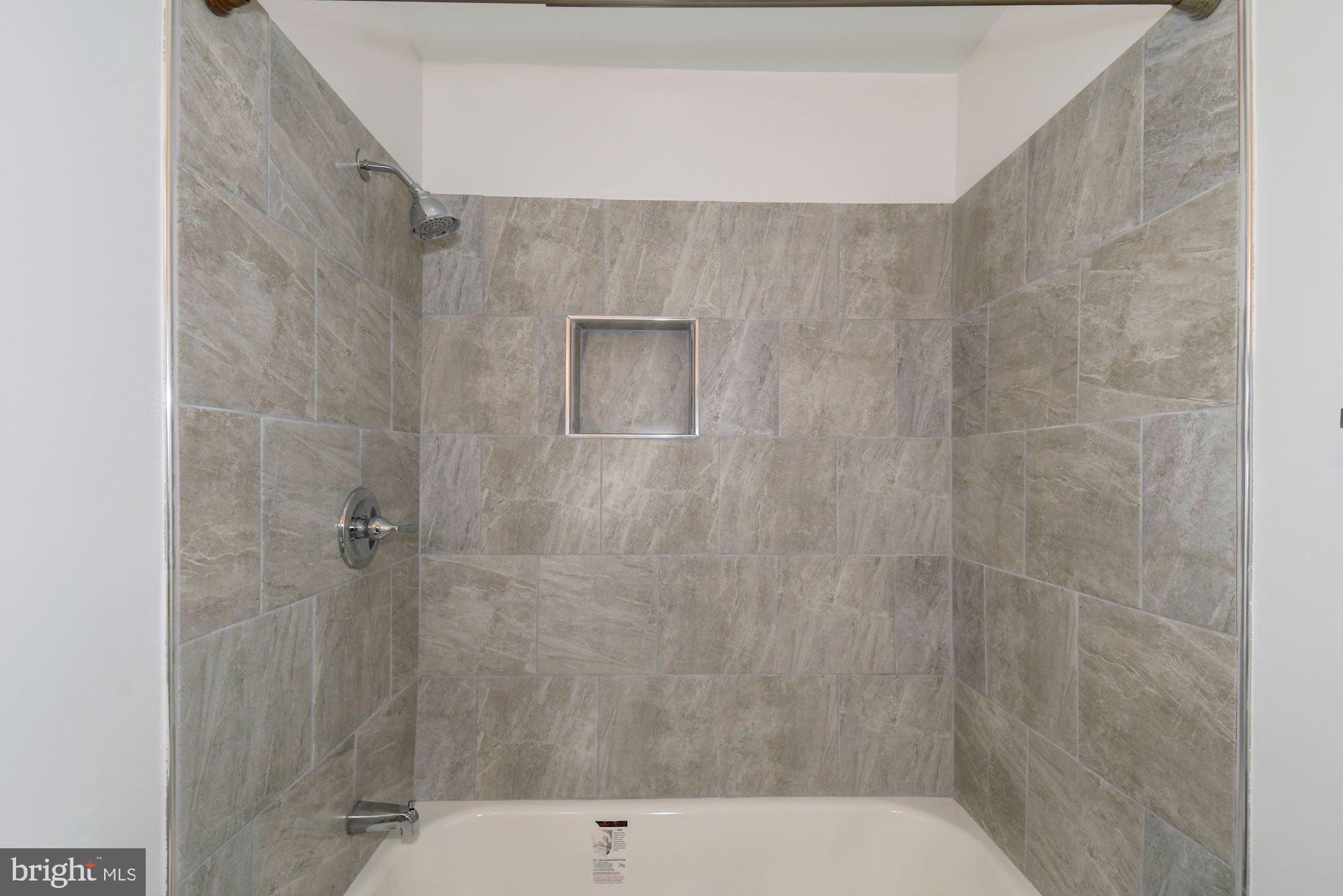 8407 del Norte Ct #84