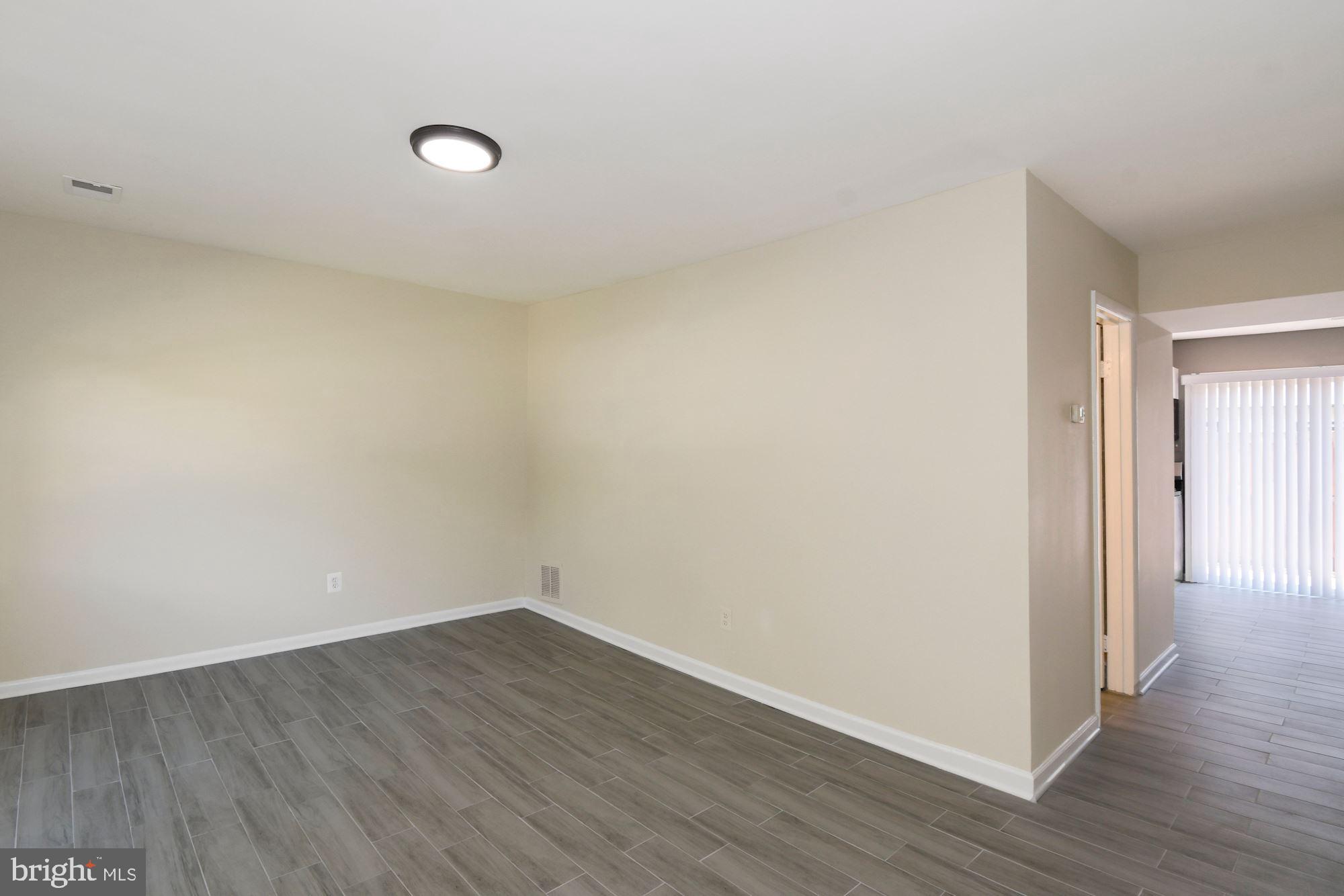 8407 del Norte Ct #84