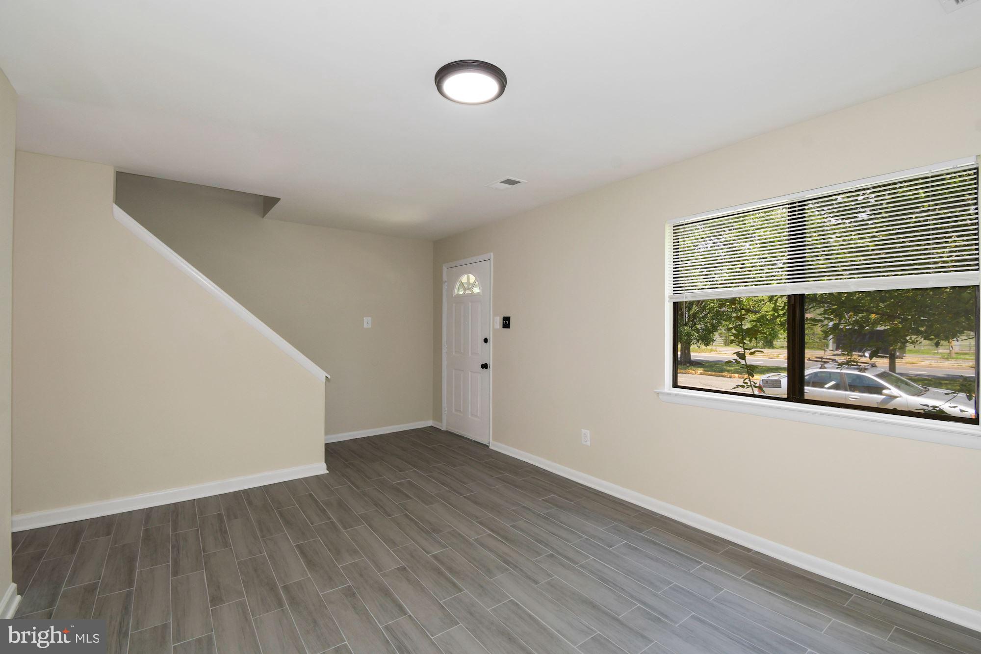 8407 del Norte Ct #84