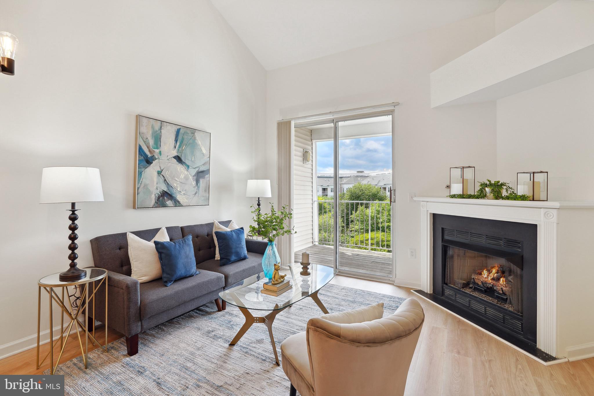 1645 International Dr #421