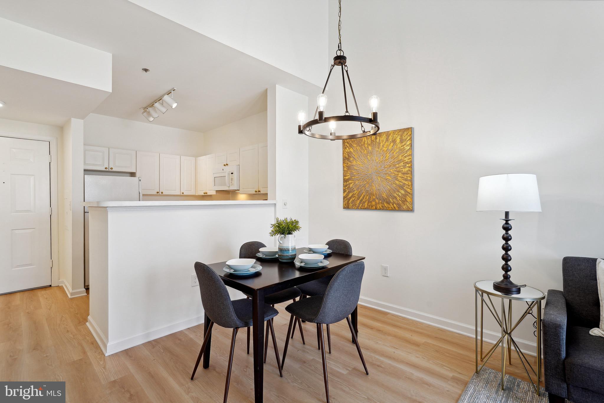 1645 International Dr #421