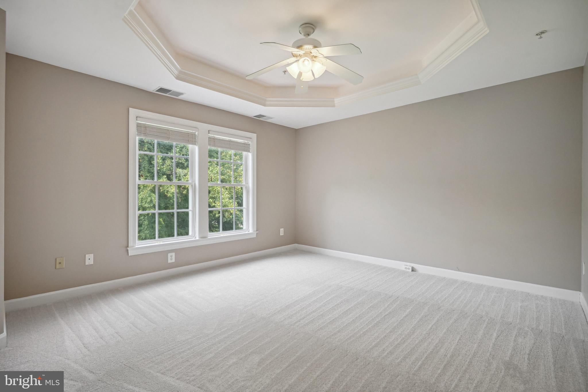 4080 Walnut Cove Cir