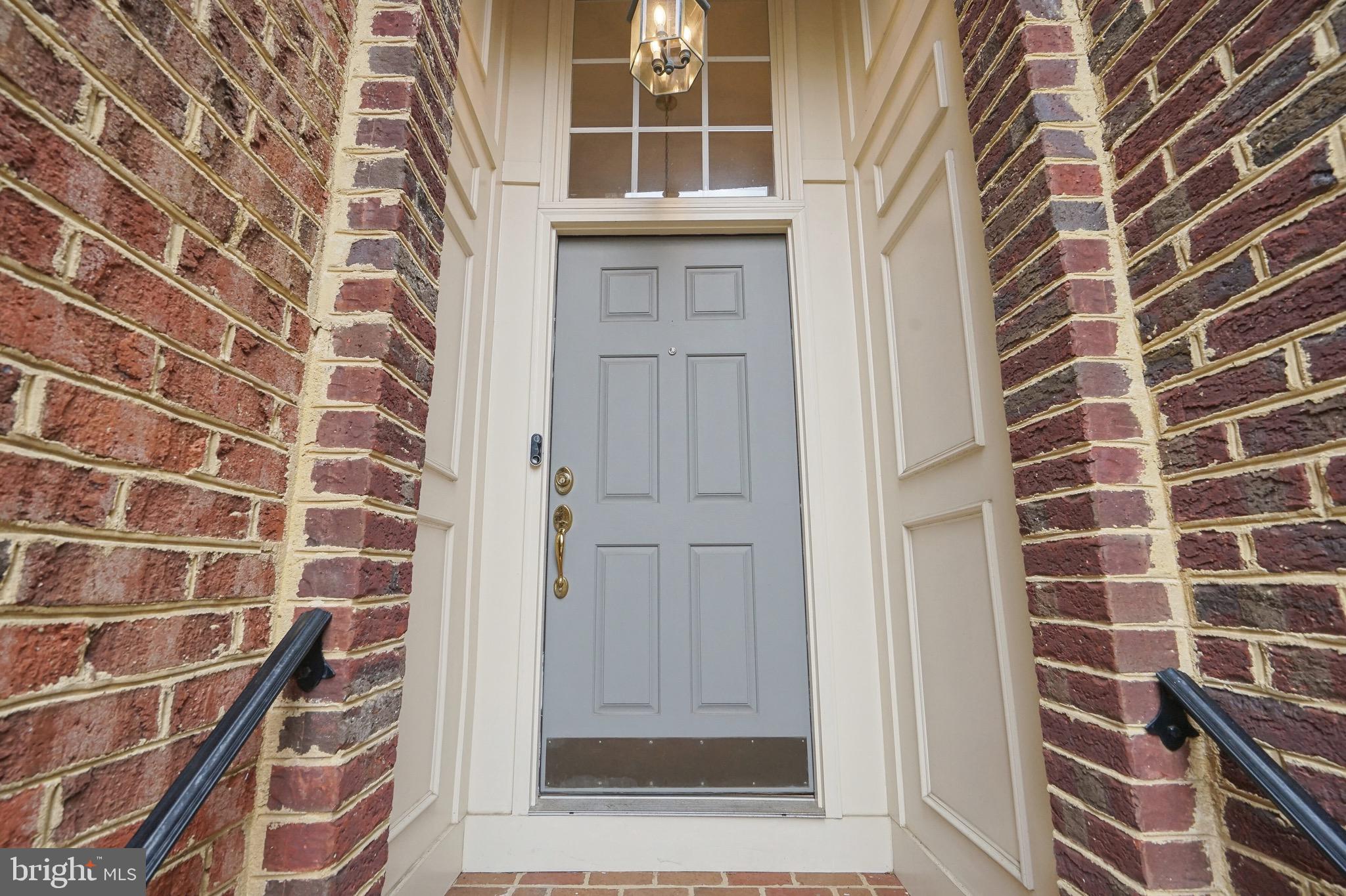 4080 Walnut Cove Cir