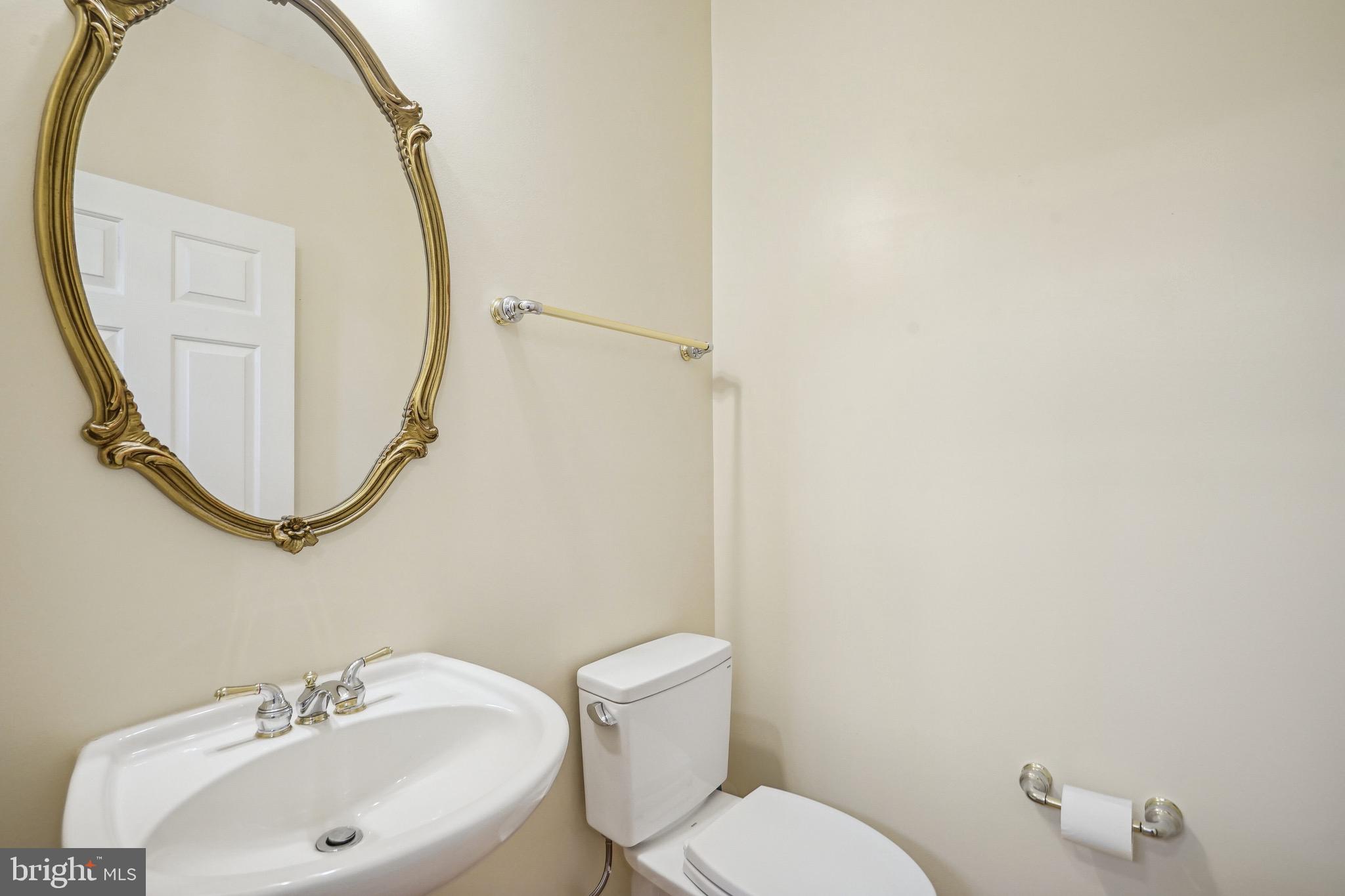 4080 Walnut Cove Cir