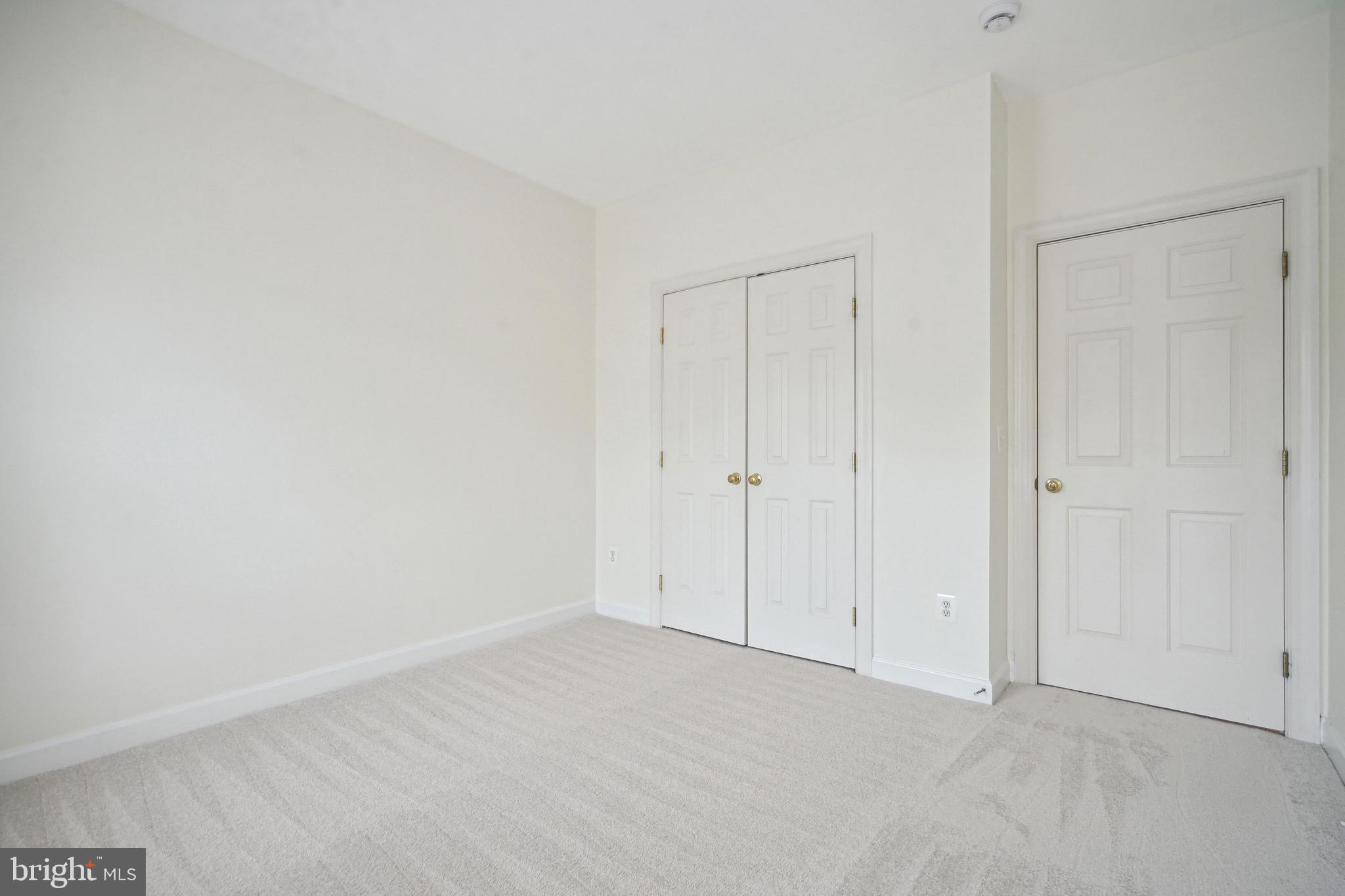 4080 Walnut Cove Cir