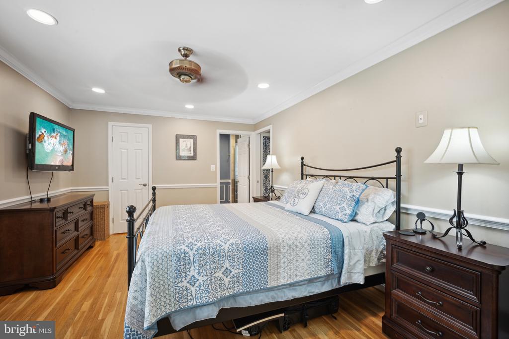 1002 Pruitt Ct SW