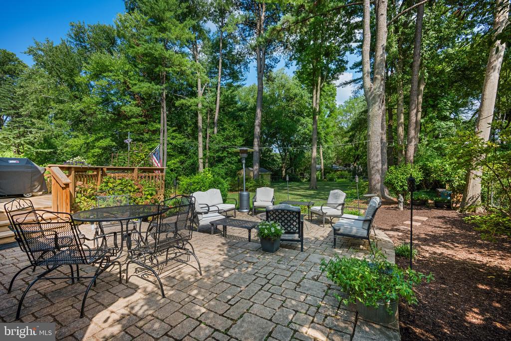 1002 Pruitt Ct SW