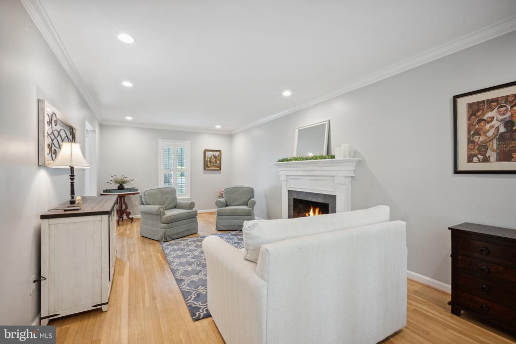 1002 Pruitt Ct SW