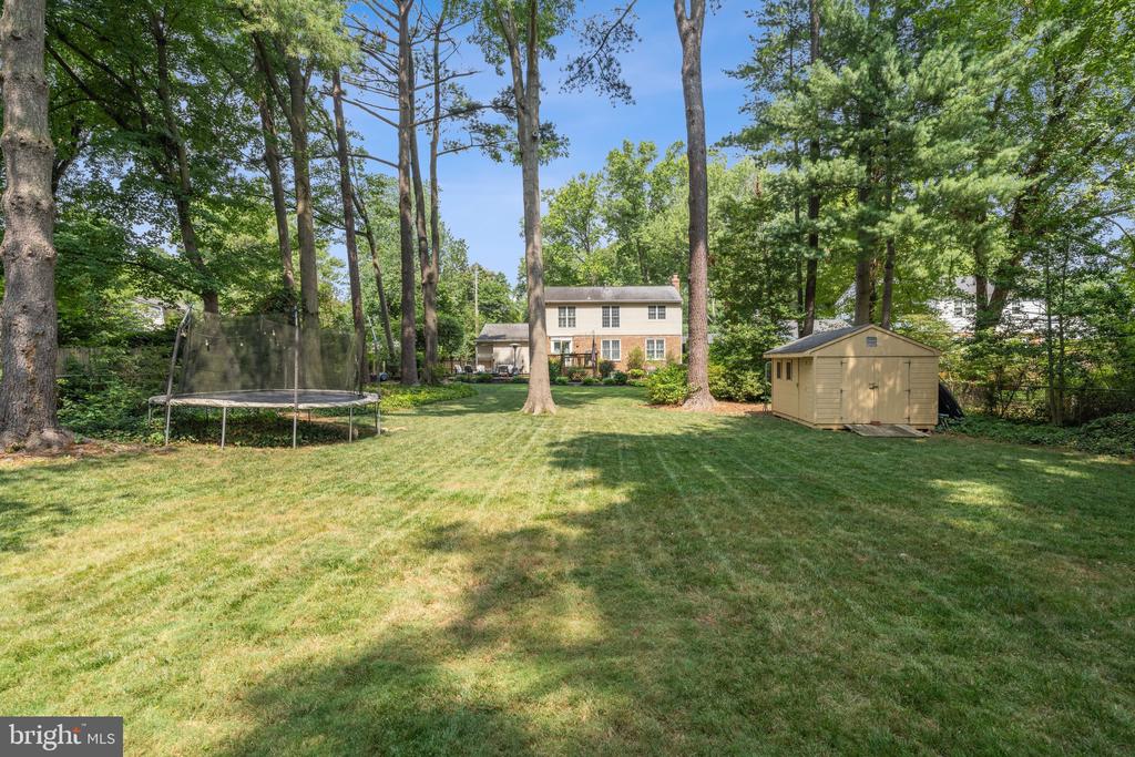 1002 Pruitt Ct SW