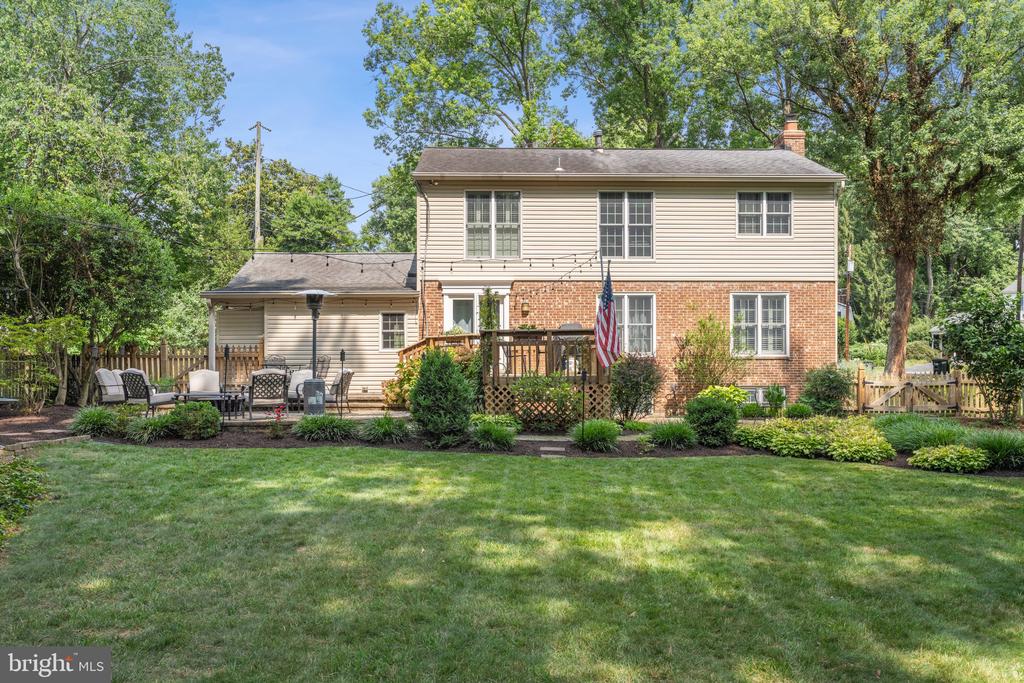 1002 Pruitt Ct SW