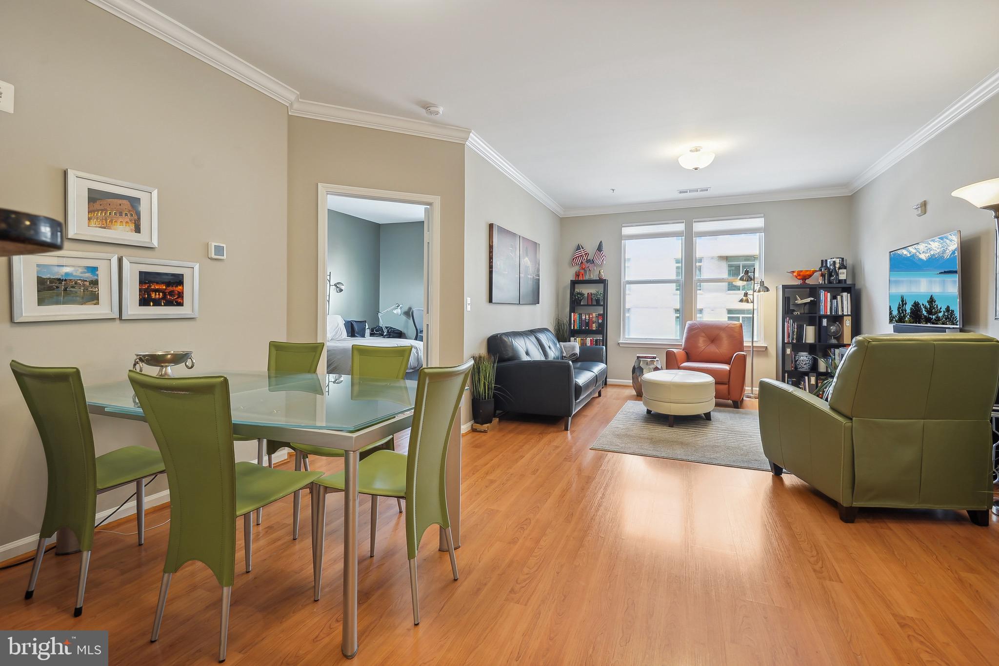 12000 Market St #254