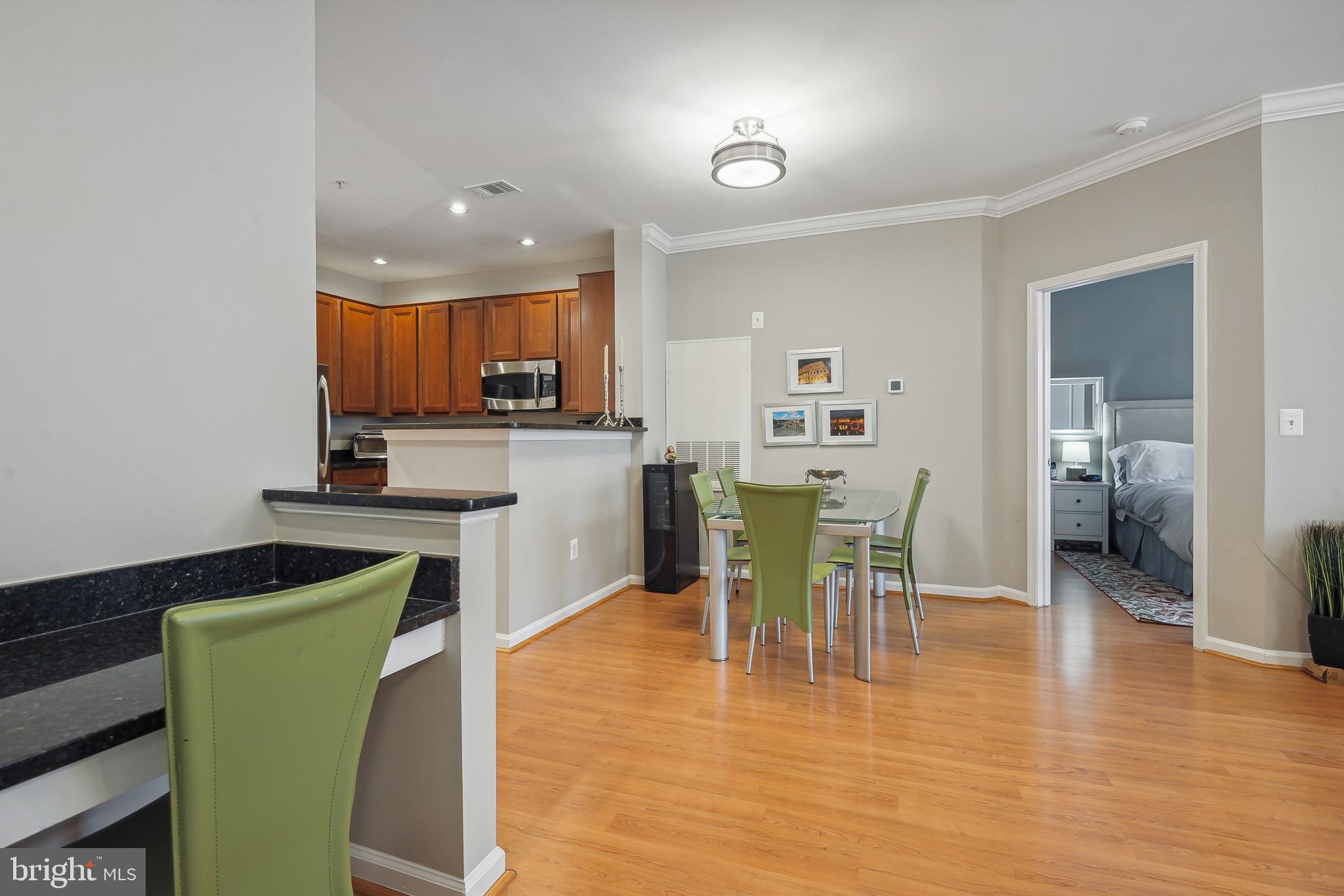 12000 Market St #254