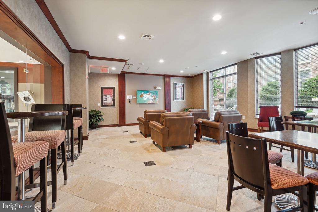 2791 Centerboro Dr #89