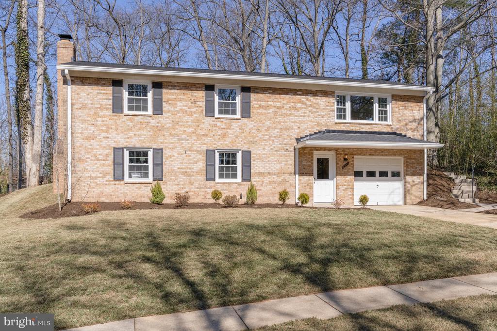 6617 Sandover Ct
