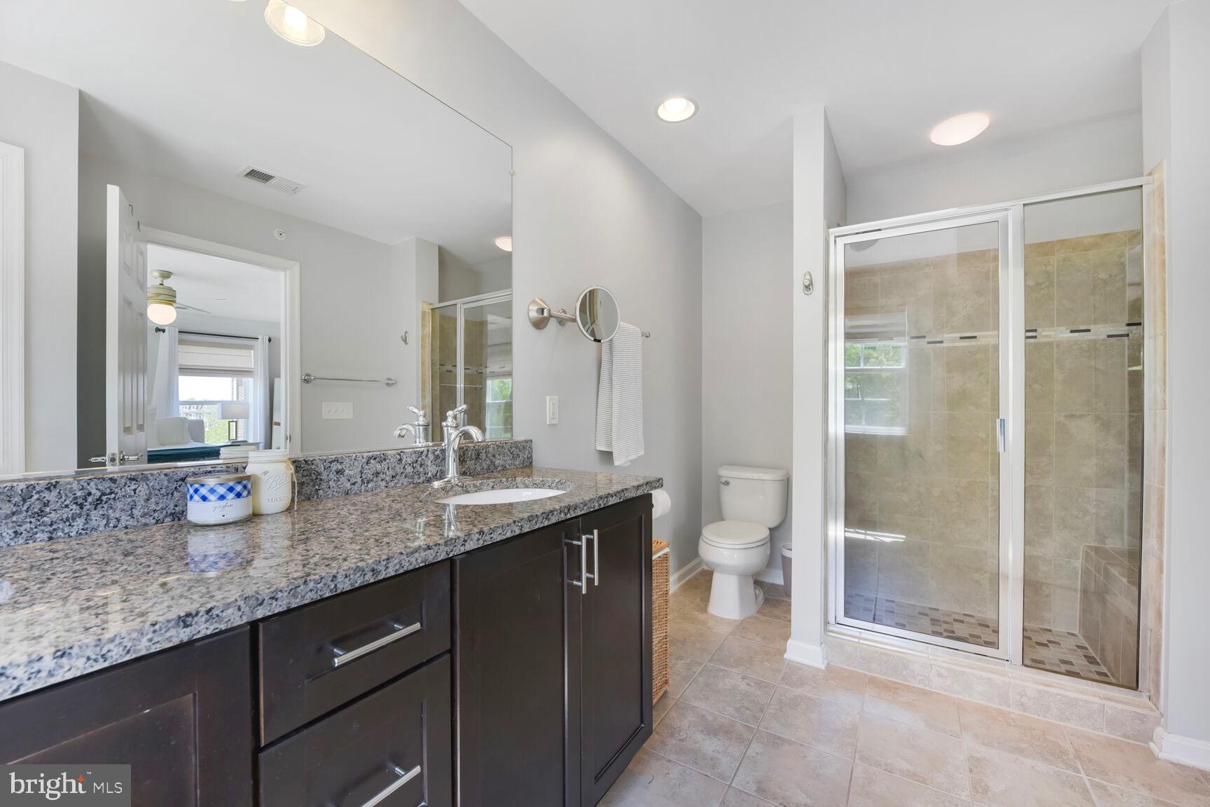 3020 Rittenhouse Cir