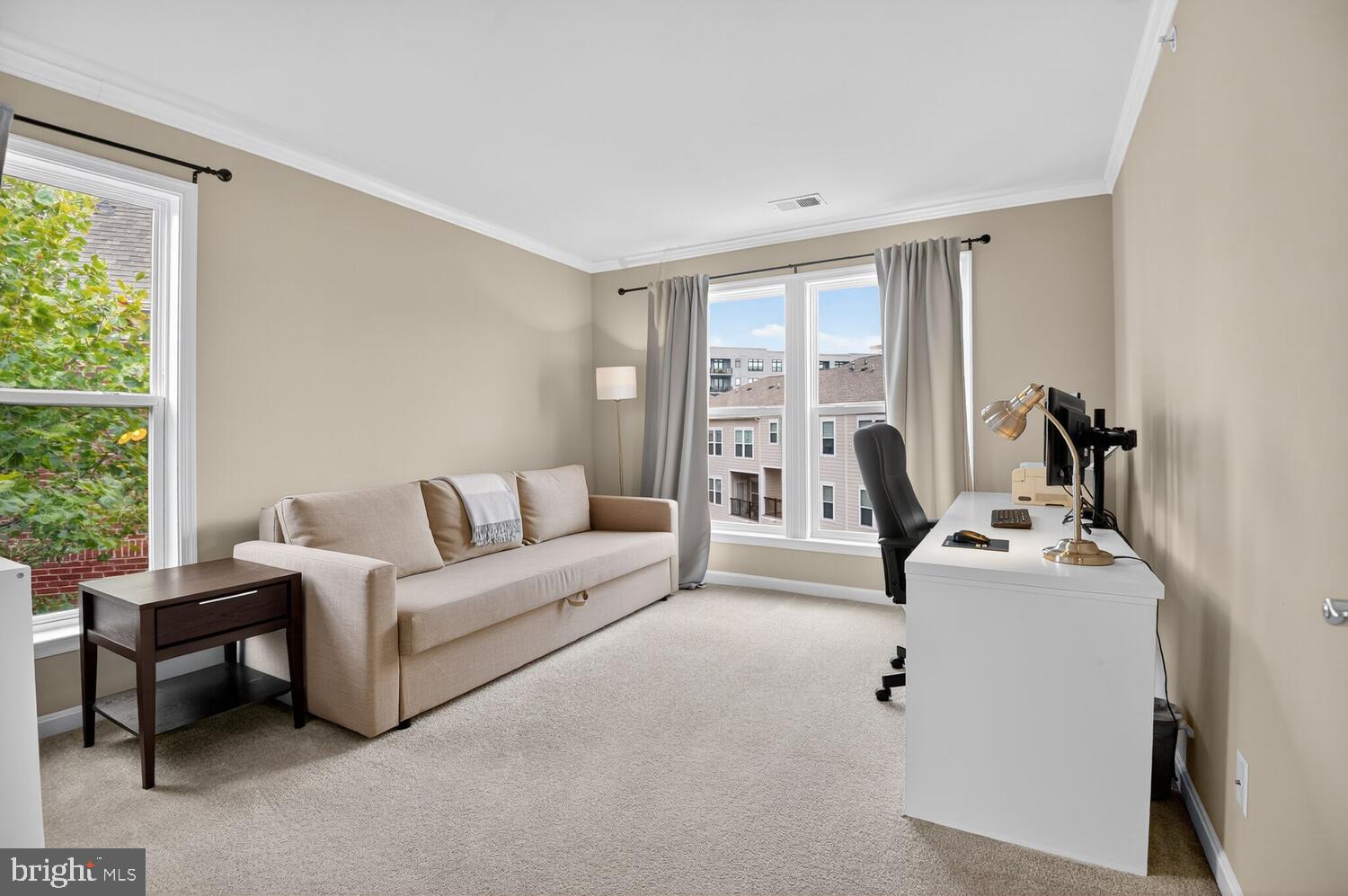 3006 Rittenhouse Cir #28