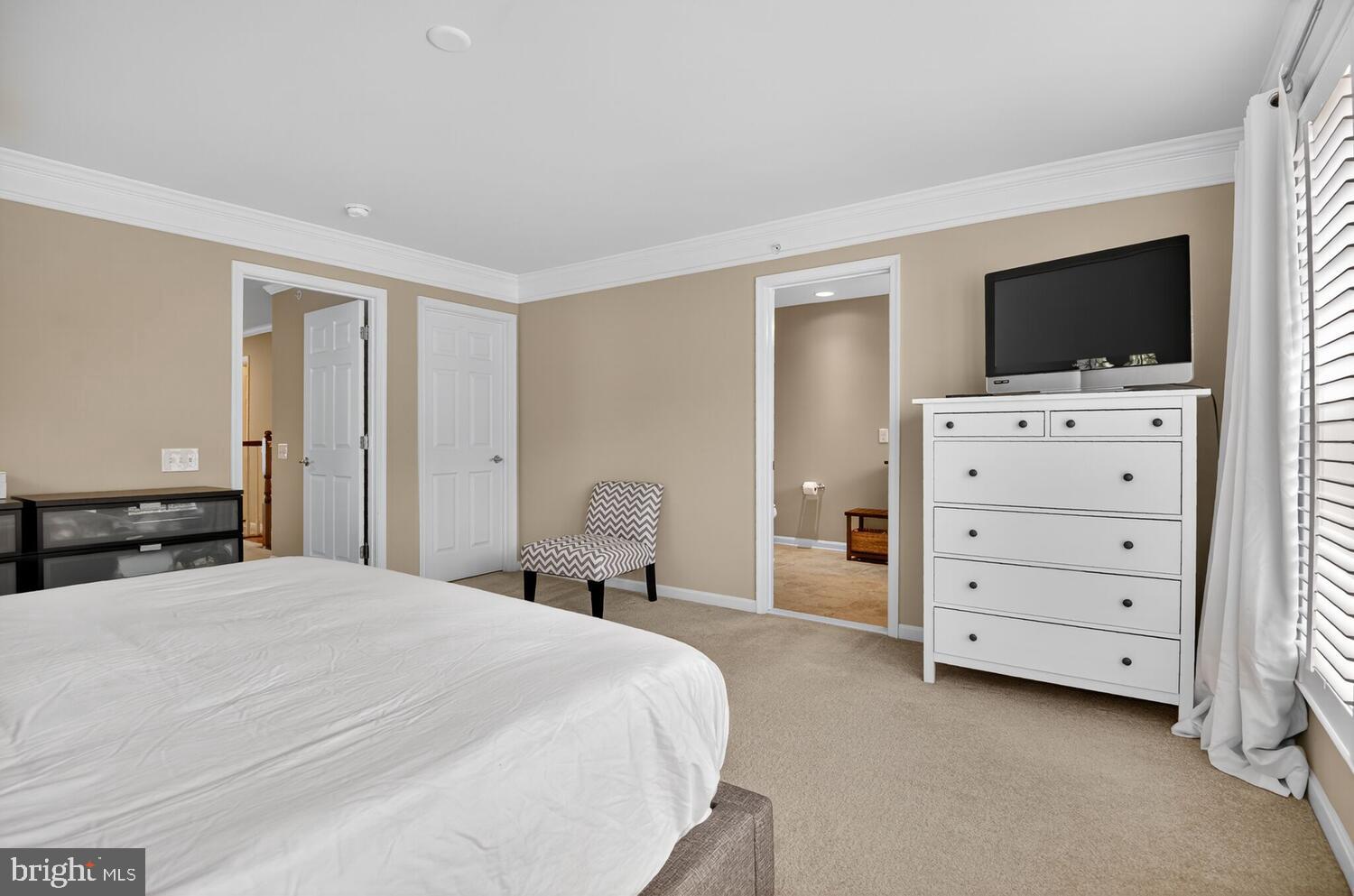 3006 Rittenhouse Cir #28