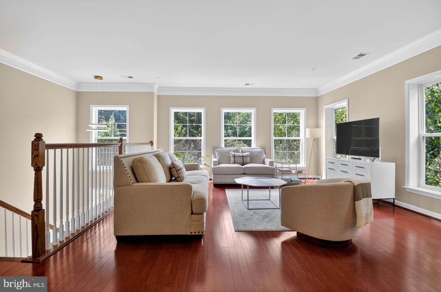 3006 Rittenhouse Cir #28