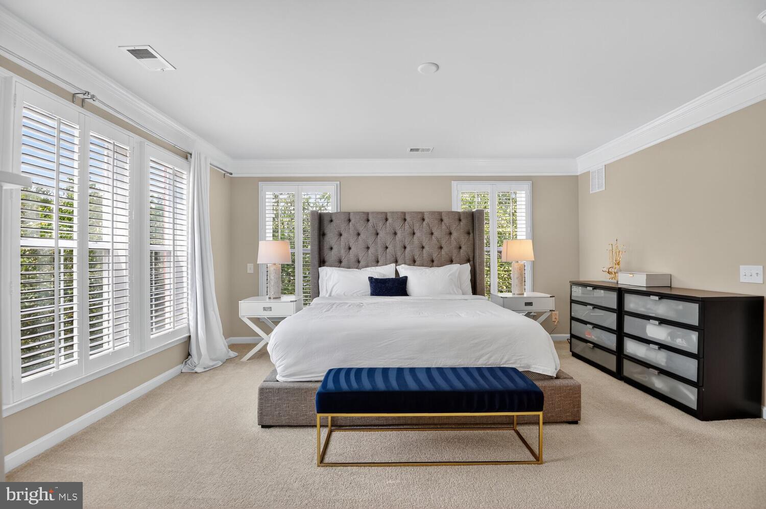 3006 Rittenhouse Cir #28