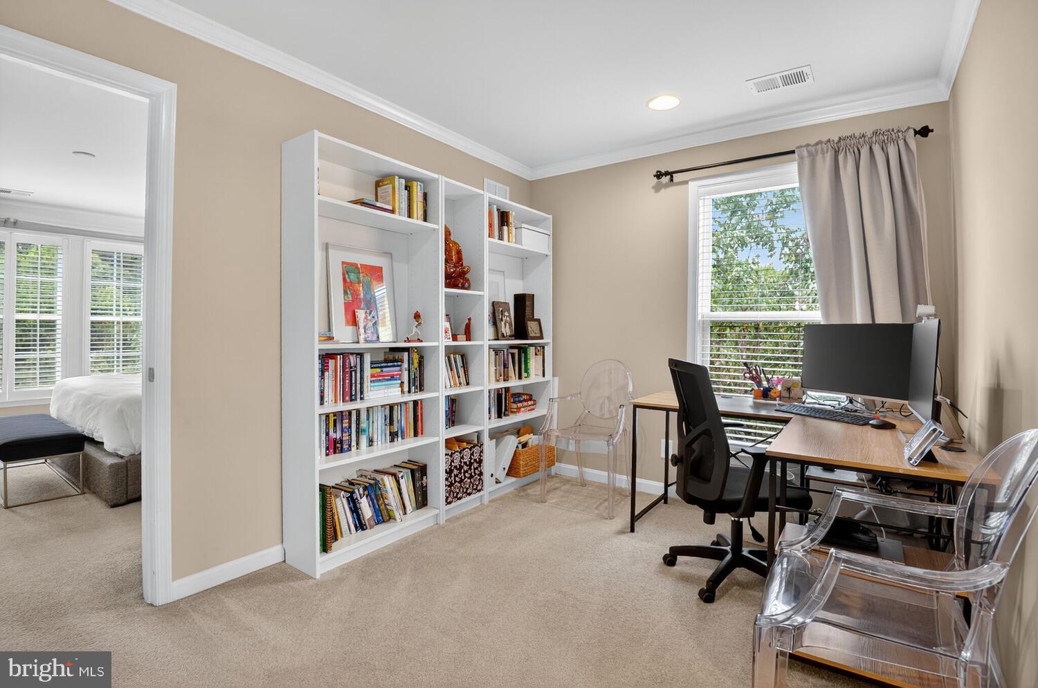 3006 Rittenhouse Cir #28