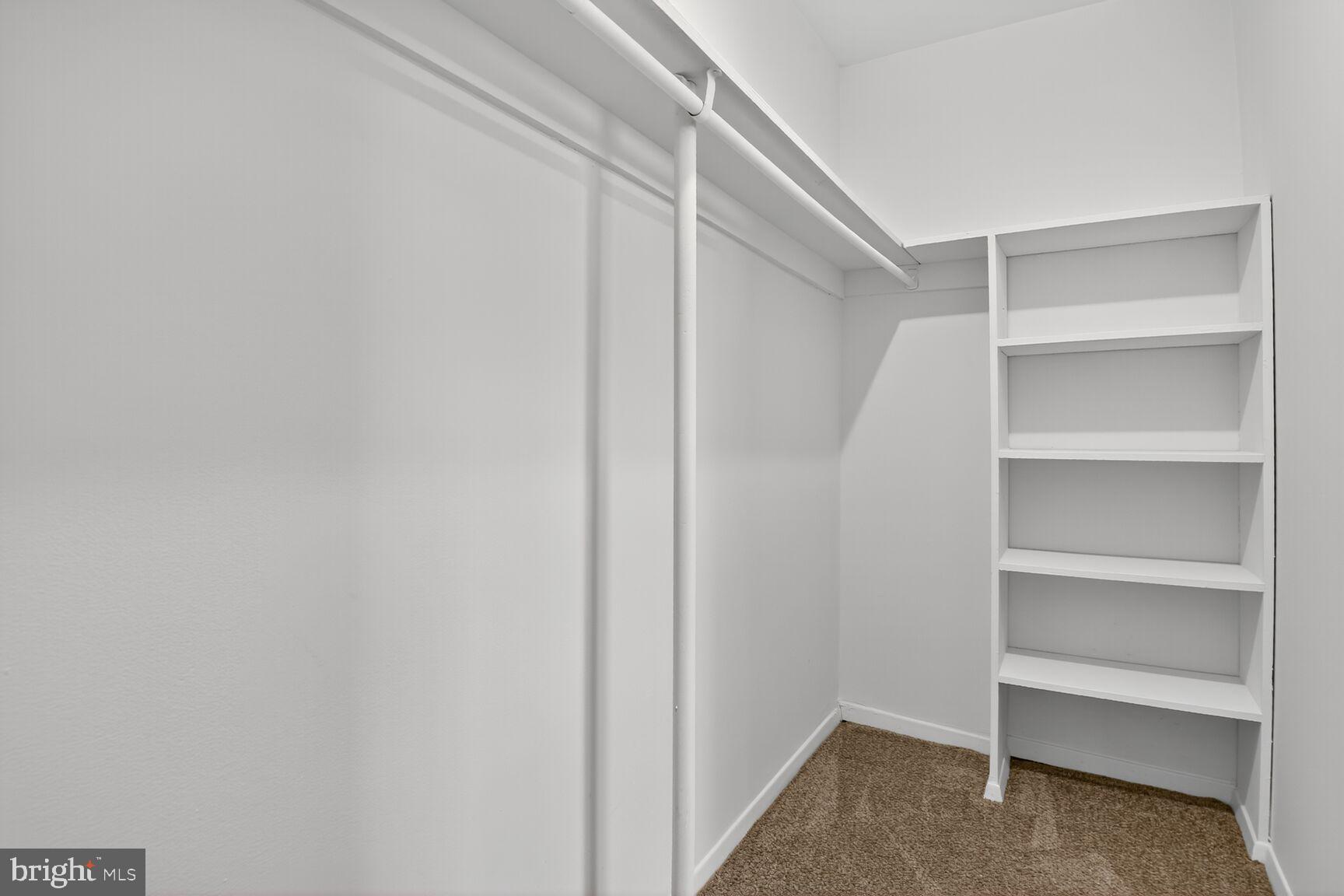 2907 CHARING CROSS ROAD 14