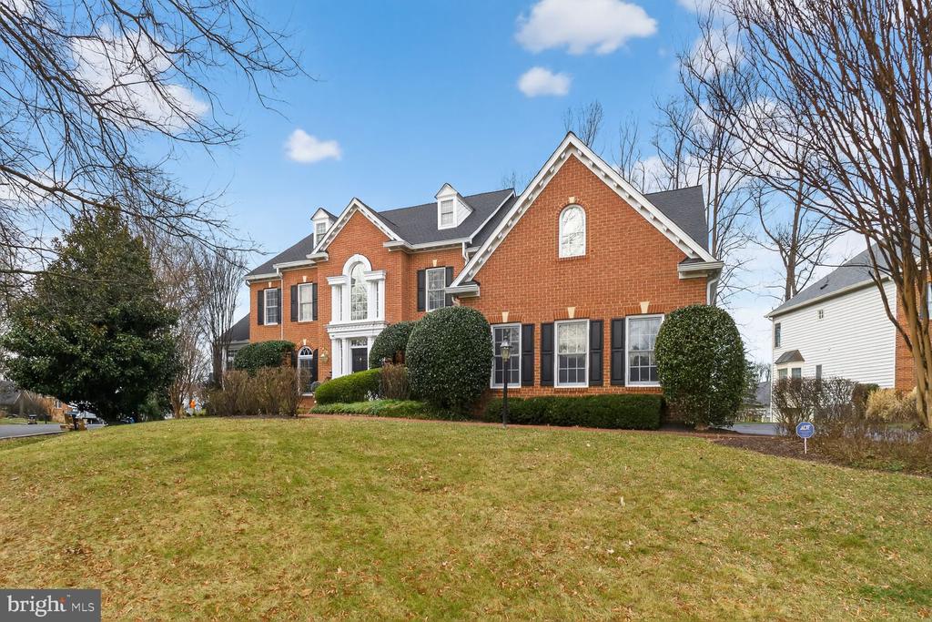 11588 CEDAR CHASE ROAD