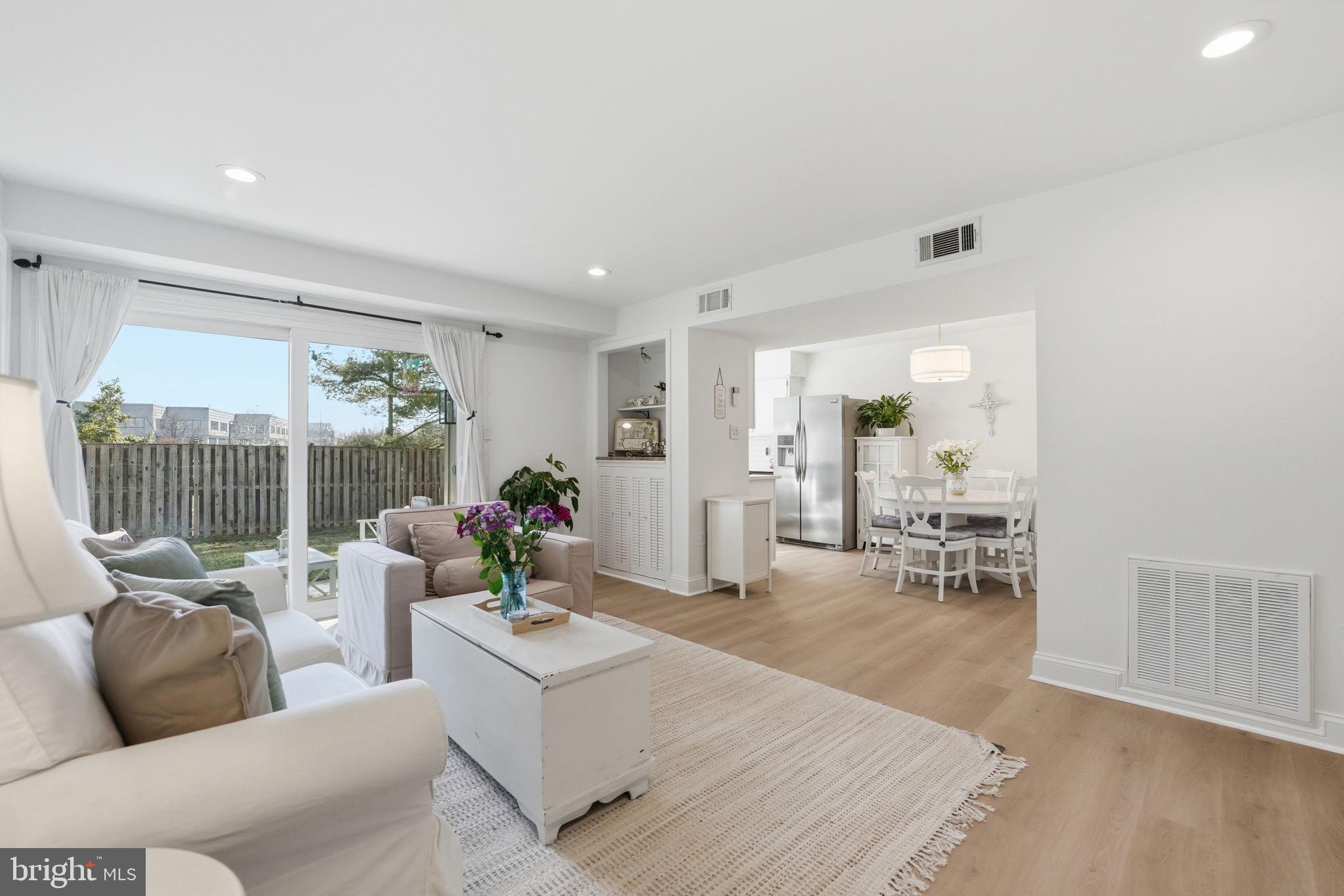 7725 INVERSHAM DRIVE 144